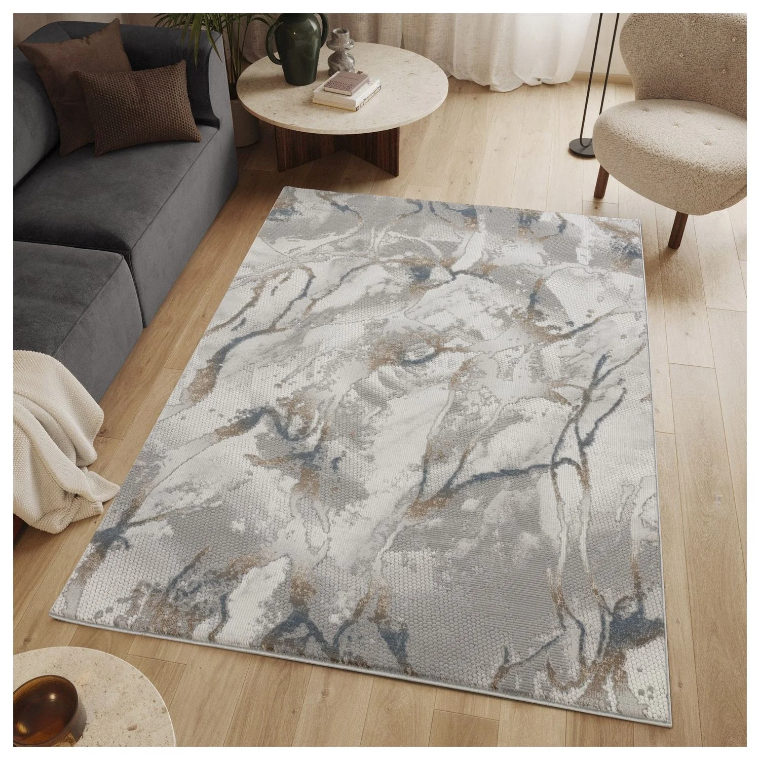 Geometrix - 5'3" X 7'3" Area Rug & Geometric 3D Effect - Ivory / Gray - Image 5