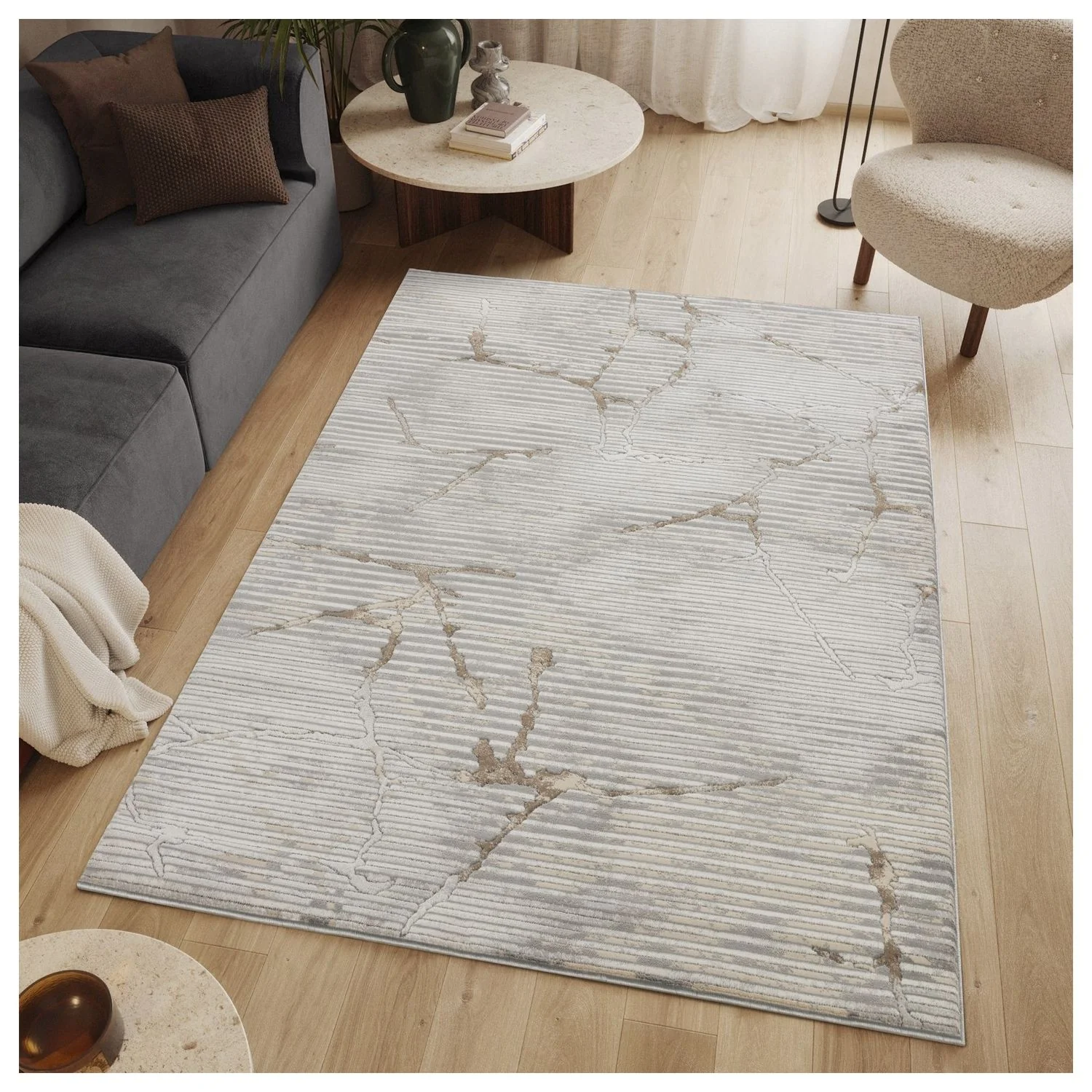 Geometrix - 5'3" X 7'3" Area Rug With Geometric, 3D Effect - Ivory / Gray - Image 3