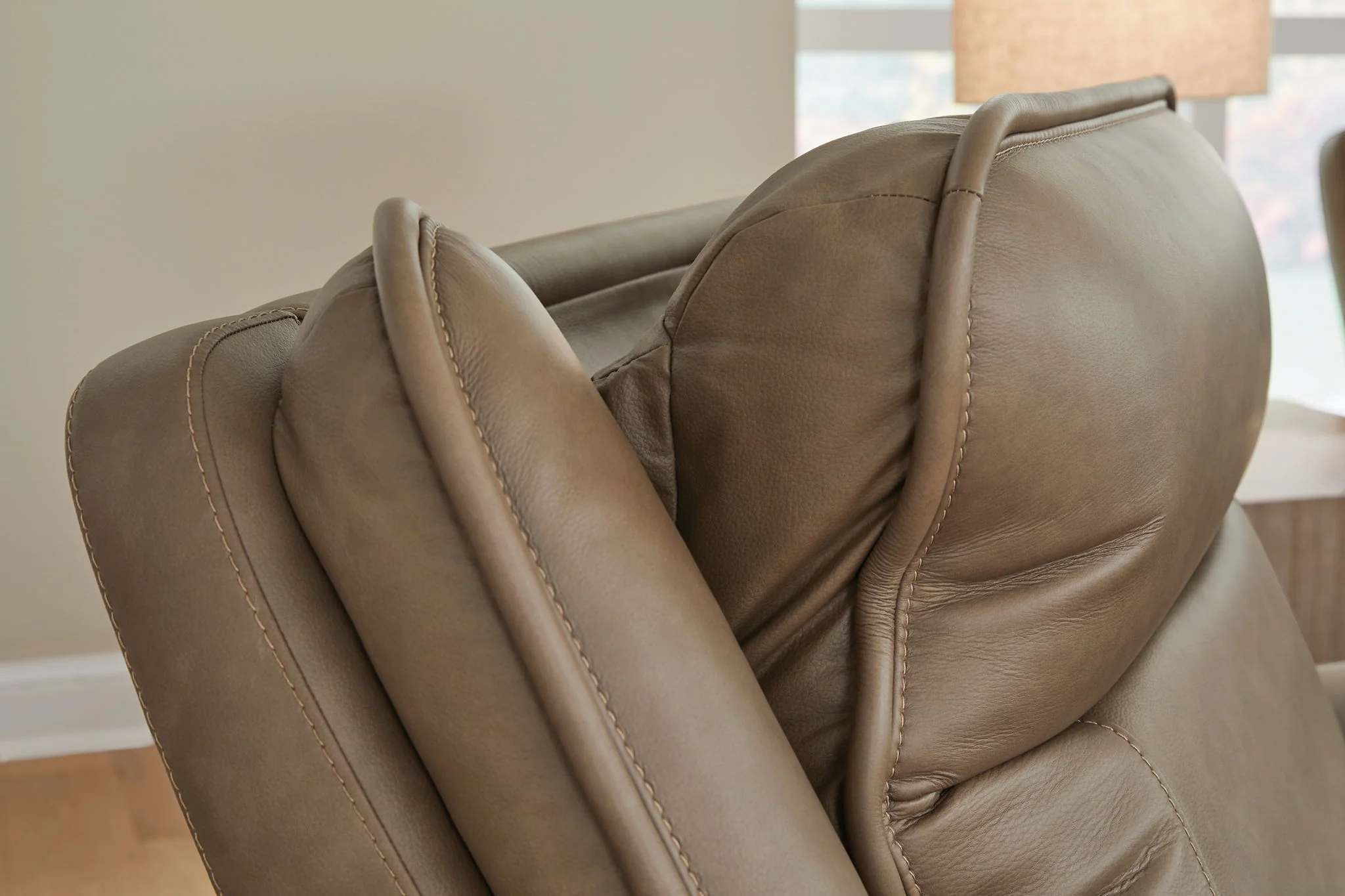 Glencroft - Power Reclining Sofa With Adjustable Headrest - Sahara - Image 7