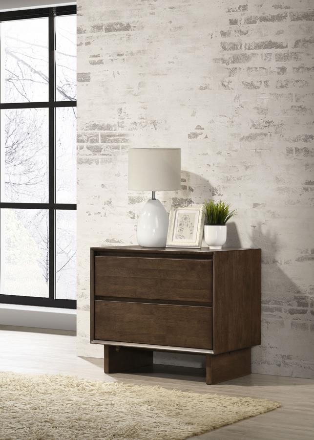 Glenwood - 2-Drawer Nightstand Bedside Table - Warm Brown - Image 2