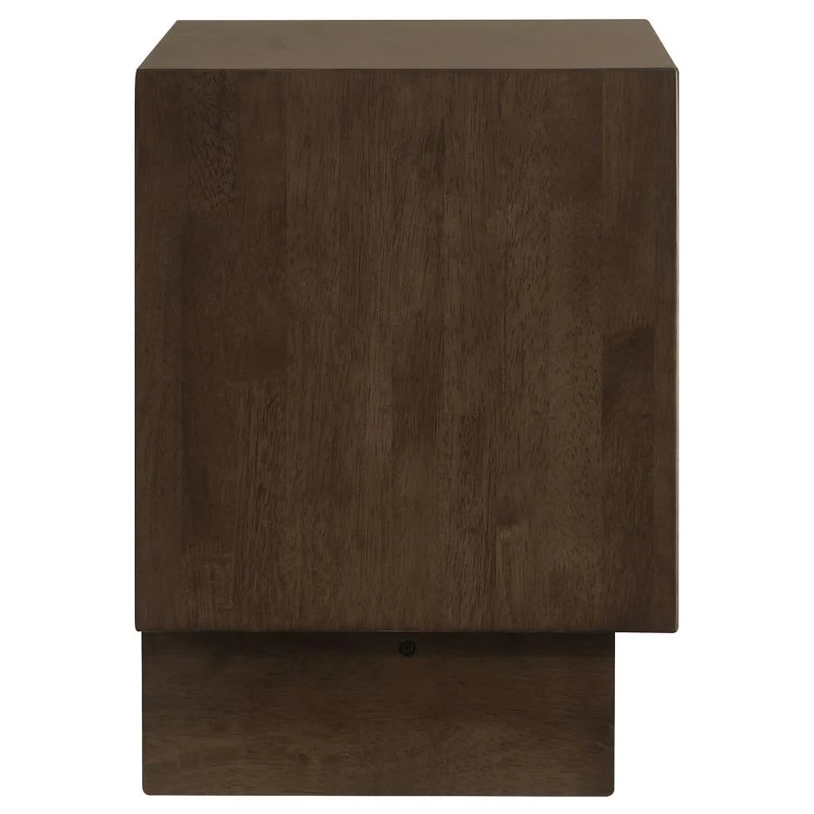 Glenwood - 2-Drawer Nightstand Bedside Table - Warm Brown - Image 9