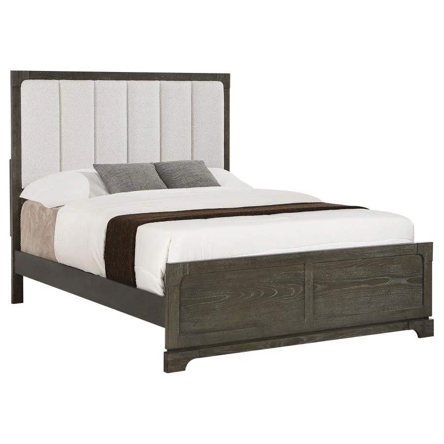 Gran Park - Panel Bed - Image 8