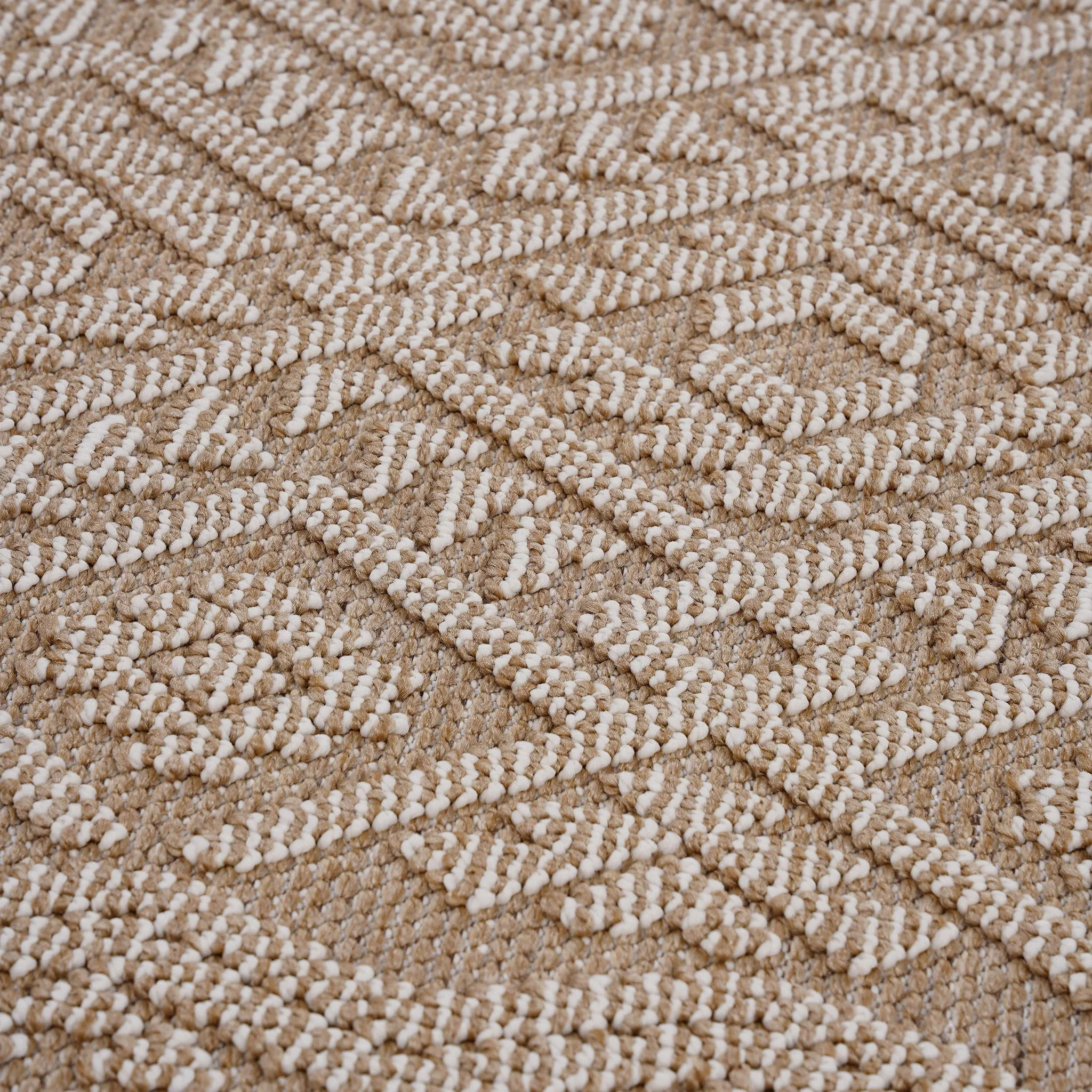 Guros - 6' X 9' Traditional Indoor / Outdoor Area Rug - Natural - Image 2