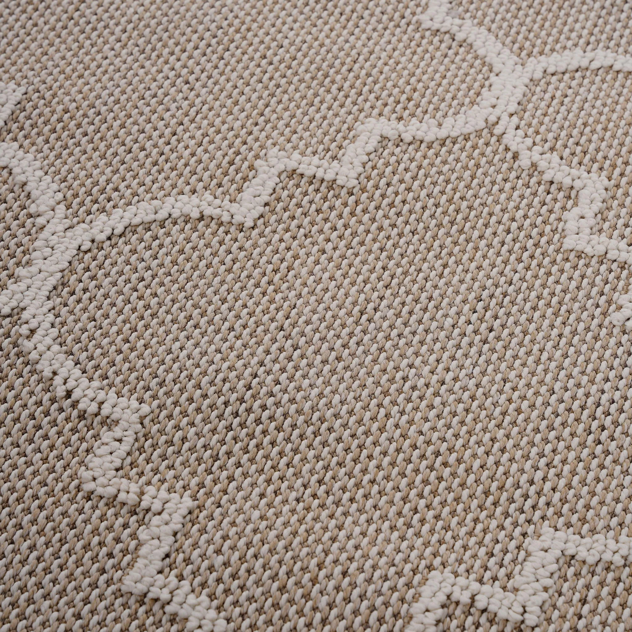 Guros - 6' X 9' Trellis Indoor / Outdoor Area Rug - Ivory - Image 7