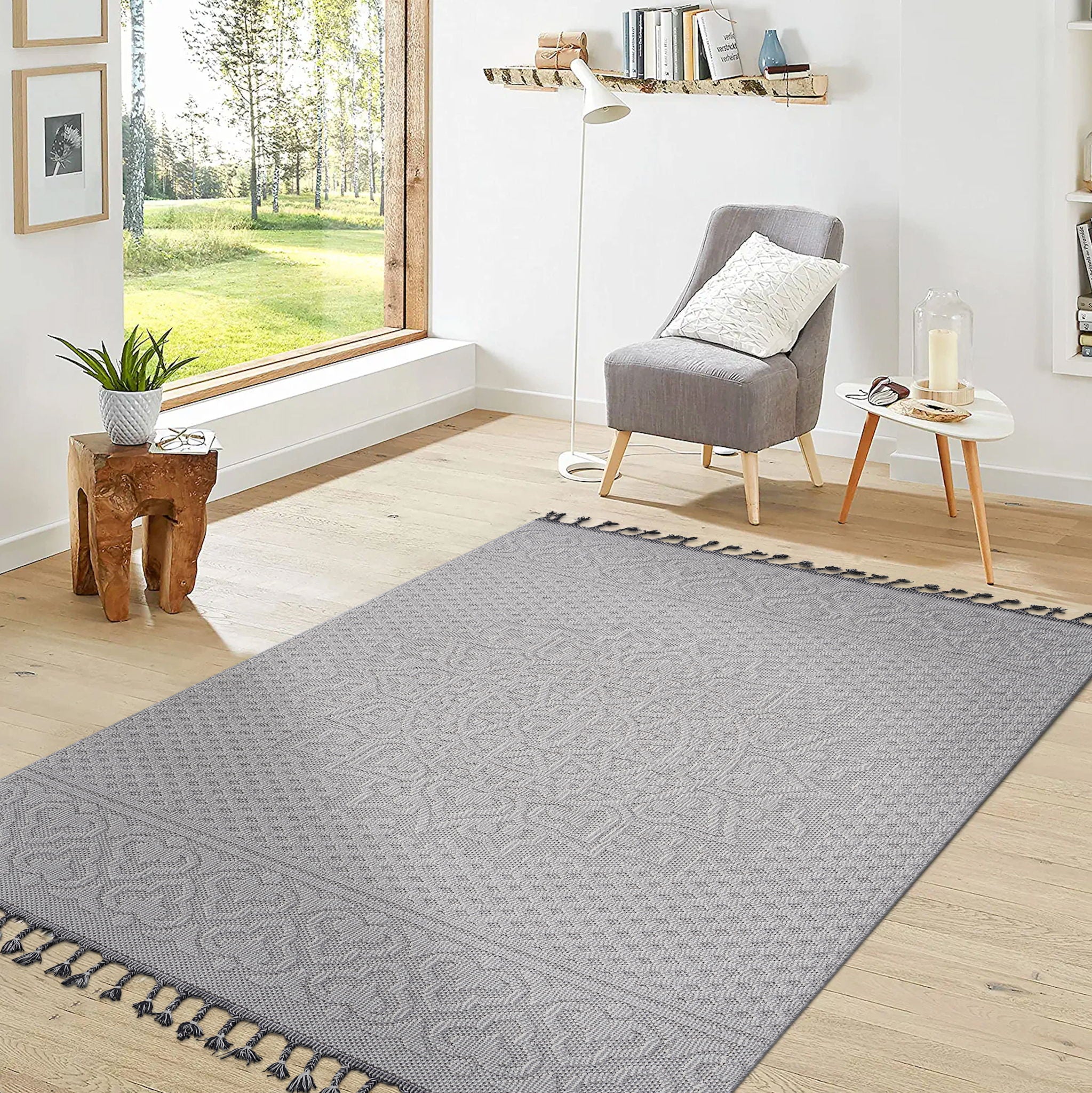 Guros - 8' X 10' Medallion Indoor / Outdoor Area Rug - White / Ivory - Image 2