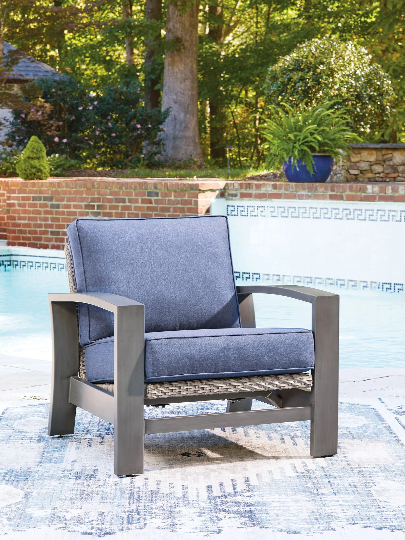 Half Moon Beach - Spring Lounge Chair - Blue / Gray - Image 5