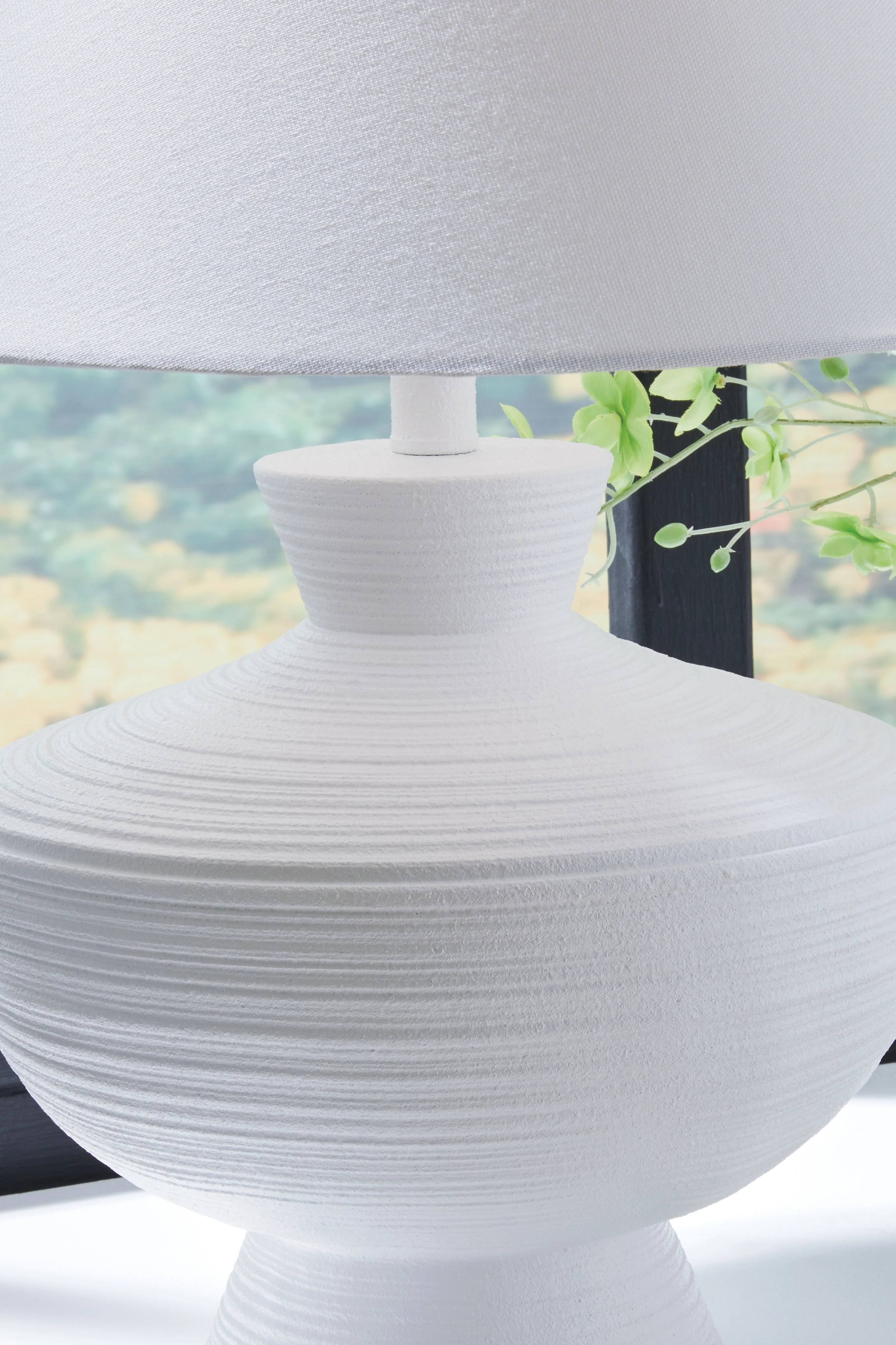 Harelwood - Poly Table Lamp - White - Image 2