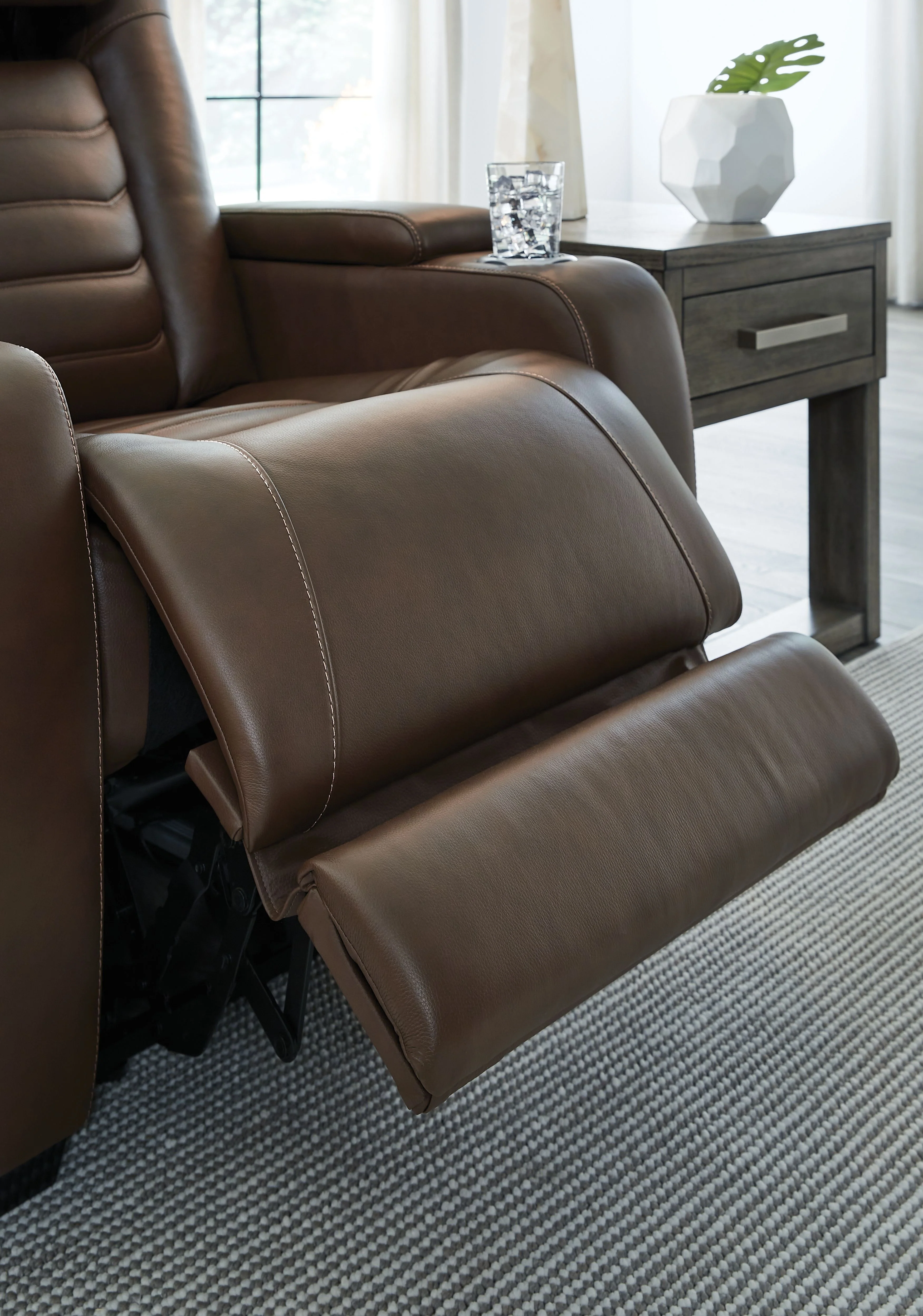 High Impact - Power Recliner / Adj Headrest - Tobacco - Image 14