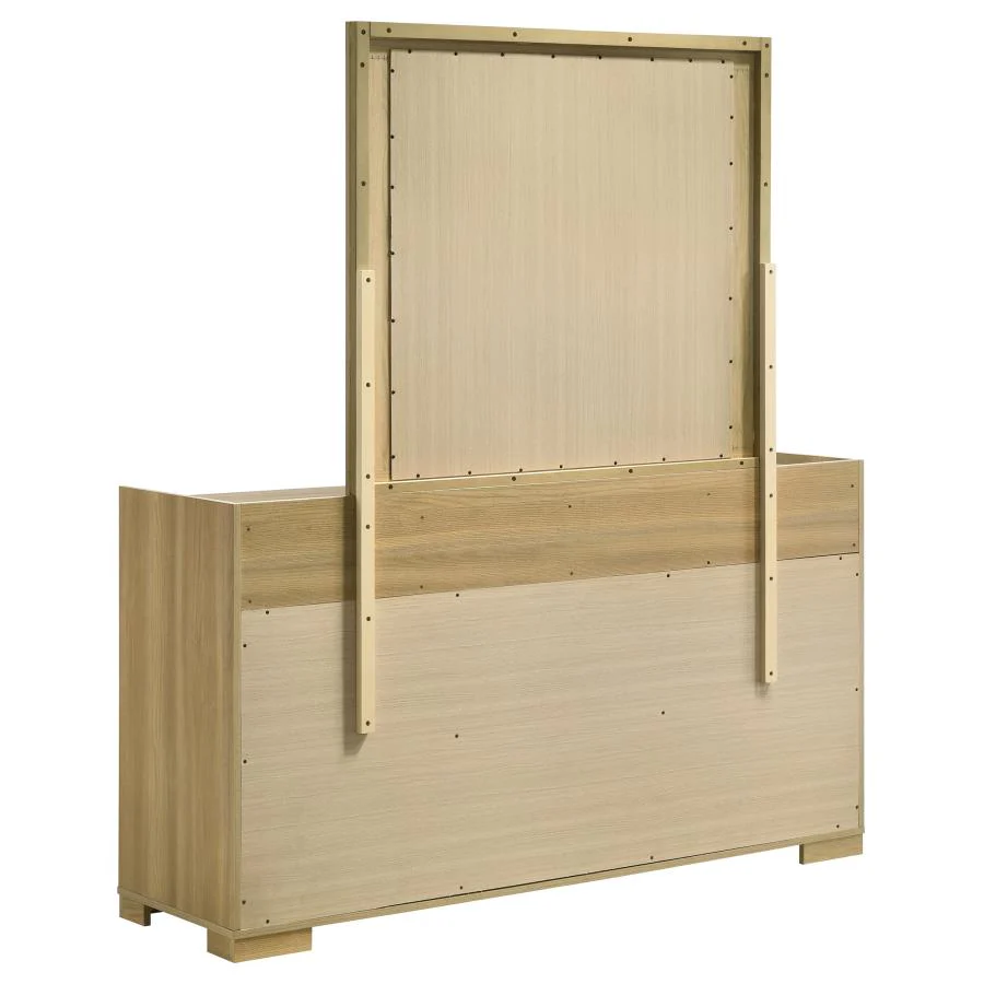 Hyland - 6-Drawer Dresser - Image 10