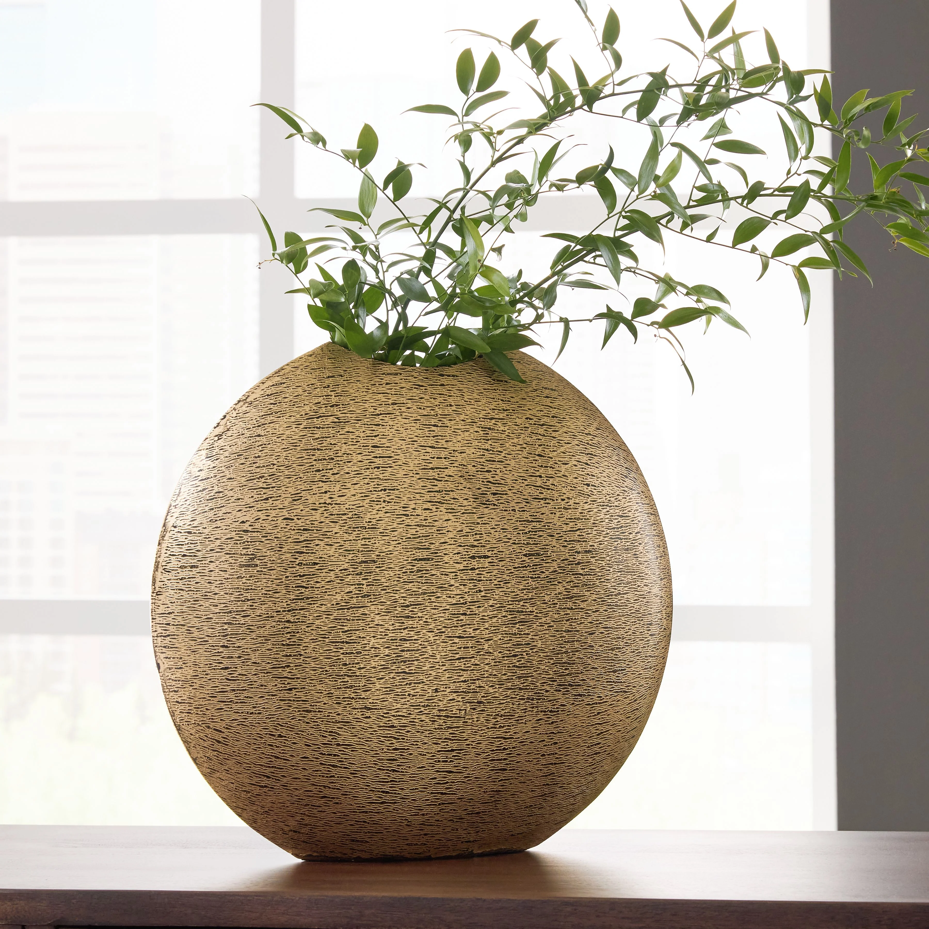 Iansboro - Vase - Image 8