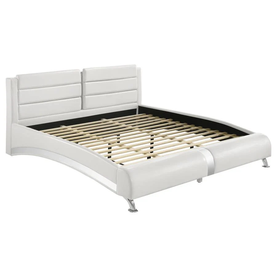 Jeremaine Bedroom Set White - Image 13
