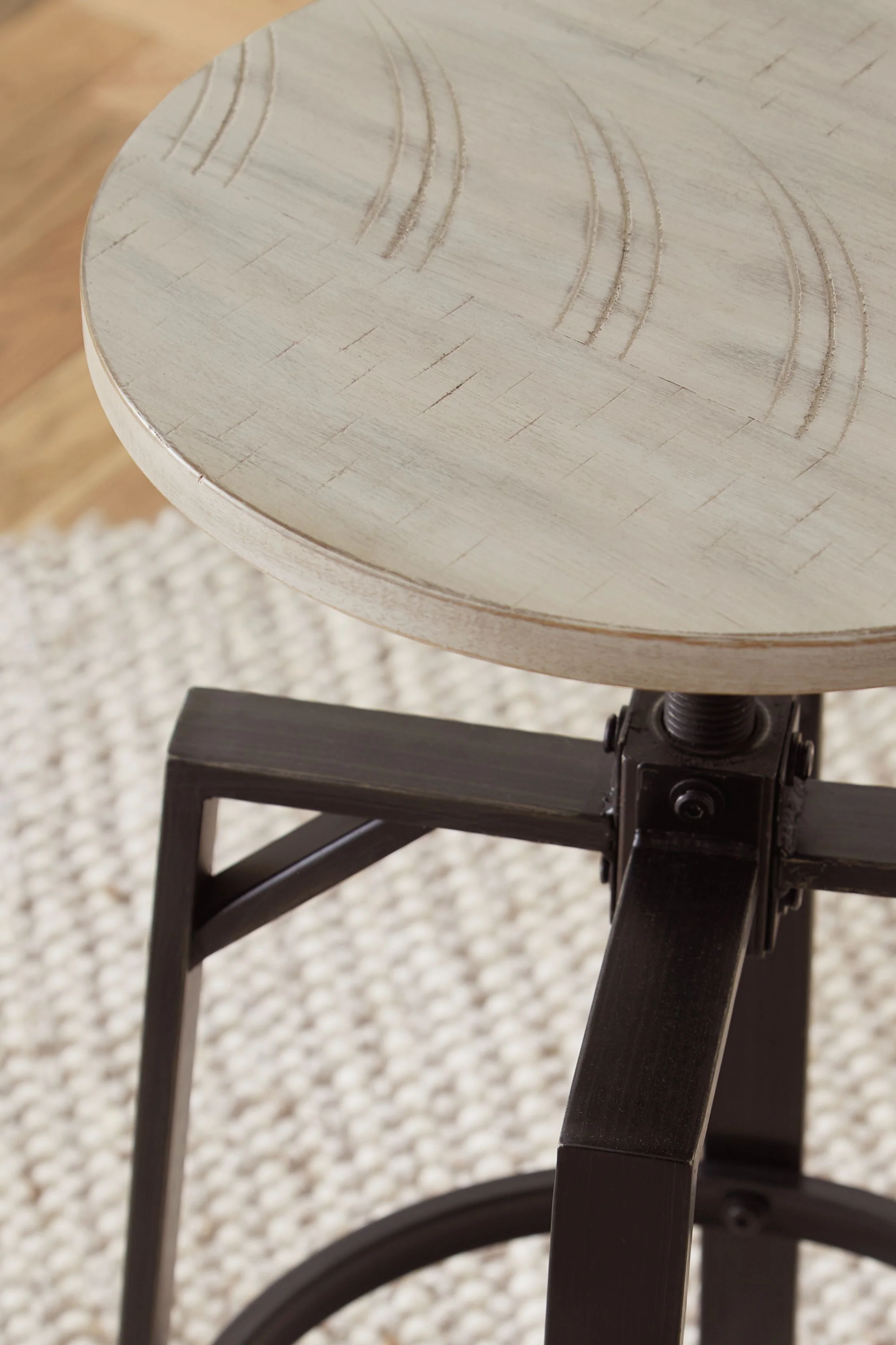 Karisslyn - Swivel Stool (Set of 2) - Whitewash / Black - Image 3