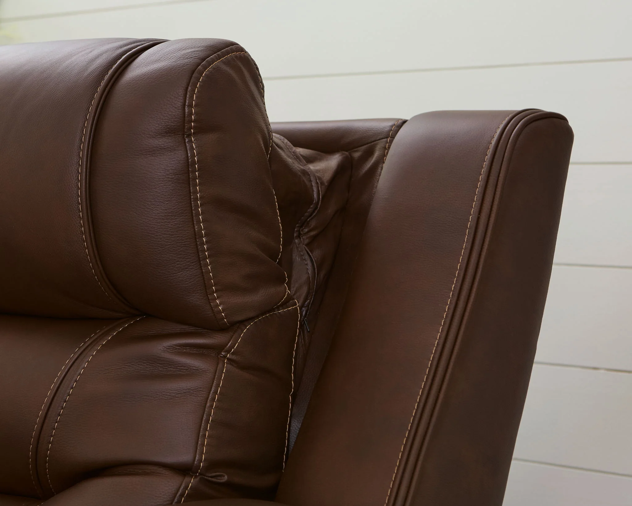 Knightington - Power Recliner With Audio Seating - Image 21