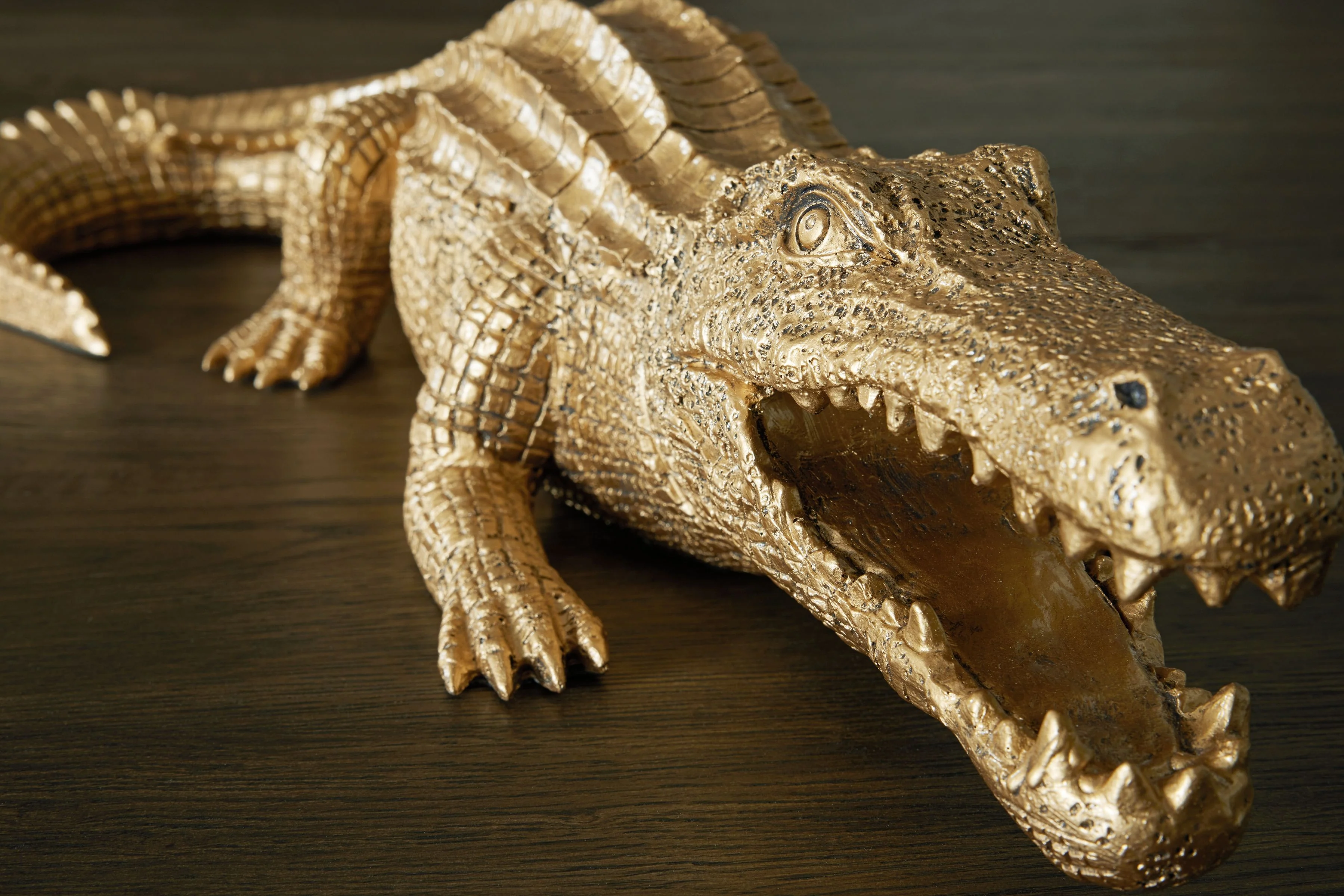Lauretman - Sculpture - Antique Gold Finish - Image 5