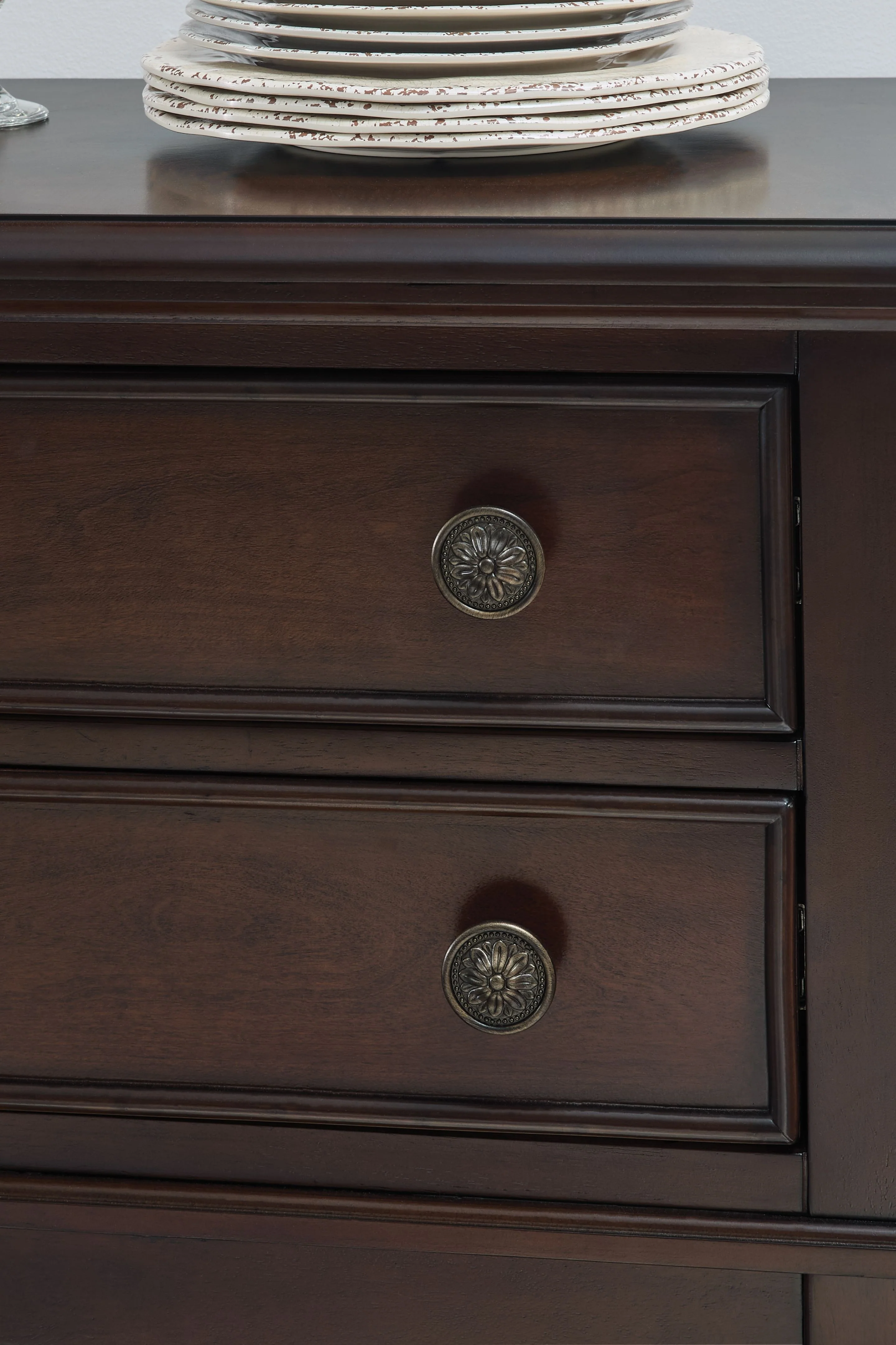 Lavinton - Dining Room Server - Brown - Image 9