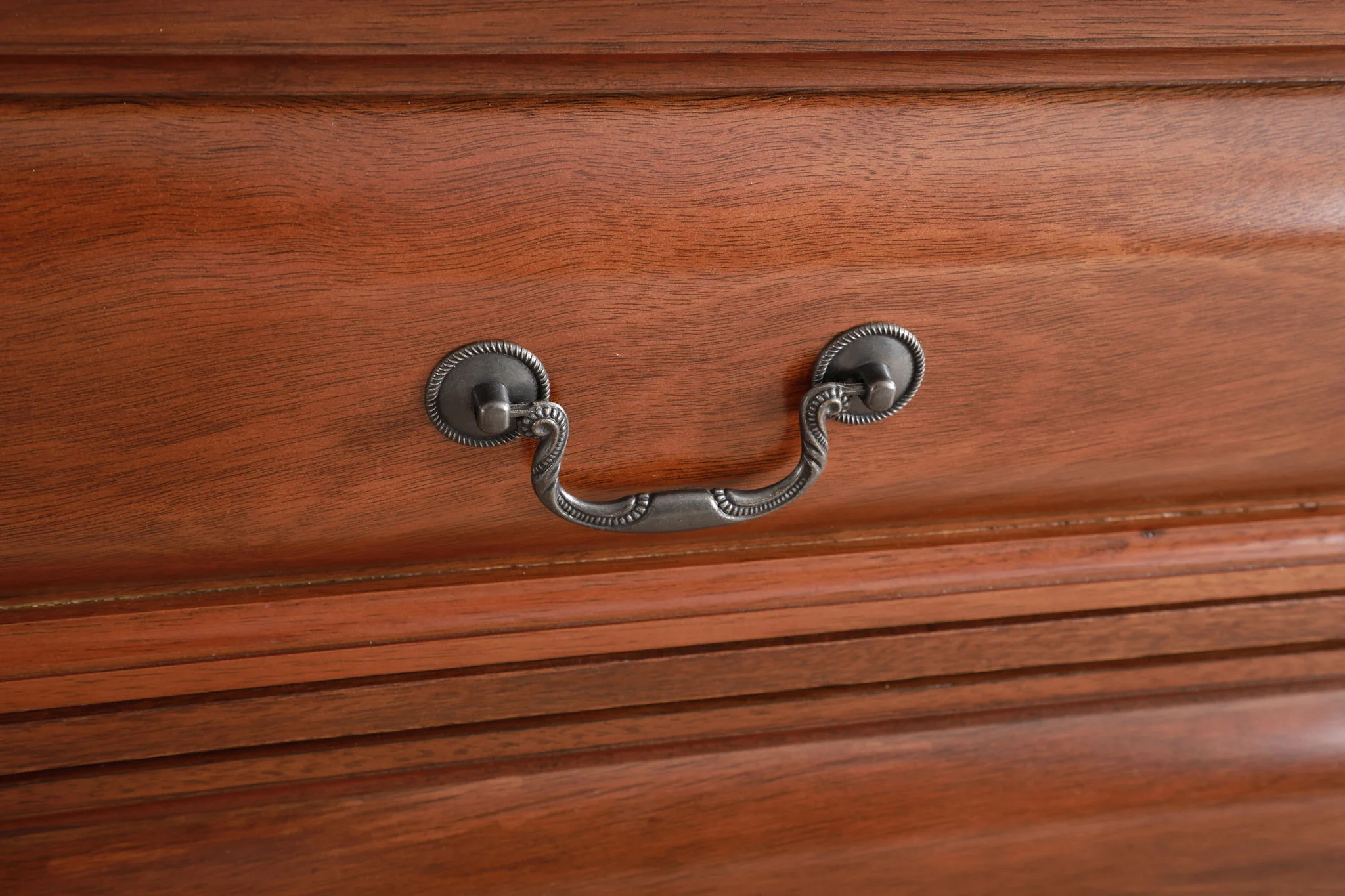 LaVita - Dresser - Image 5