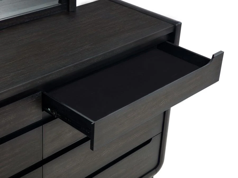 Leandro - Bedroom Set - Image 57