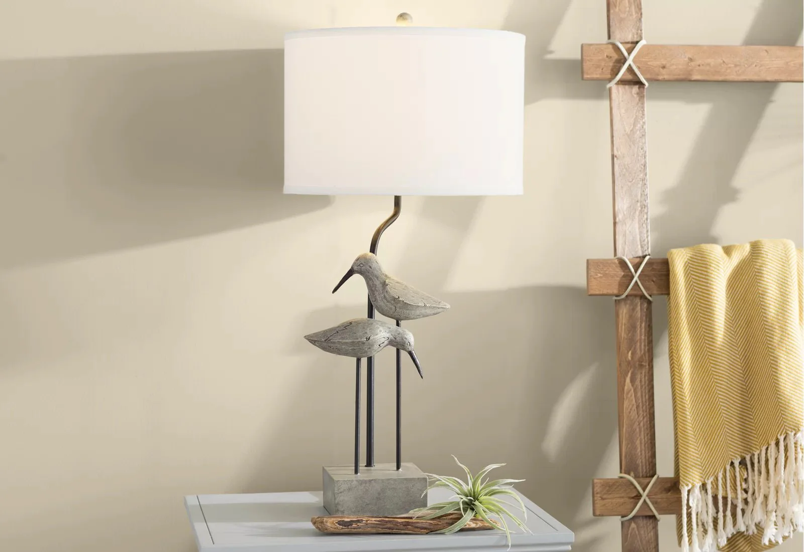 Leila Resin Table Lamp SET of 2