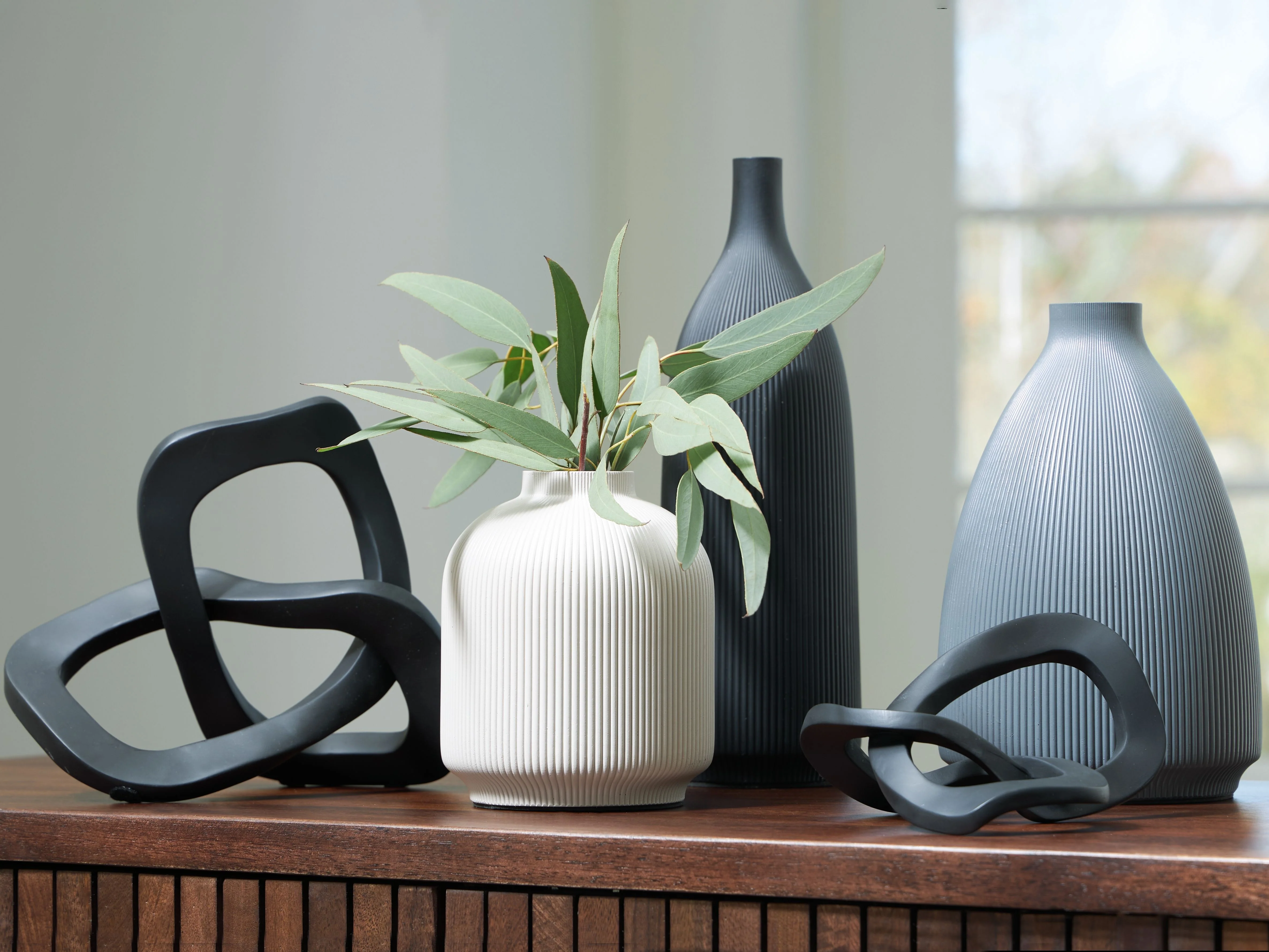 Leithick - Accessory Set (Set of 5) - Black / Tan / Gray - Image 2