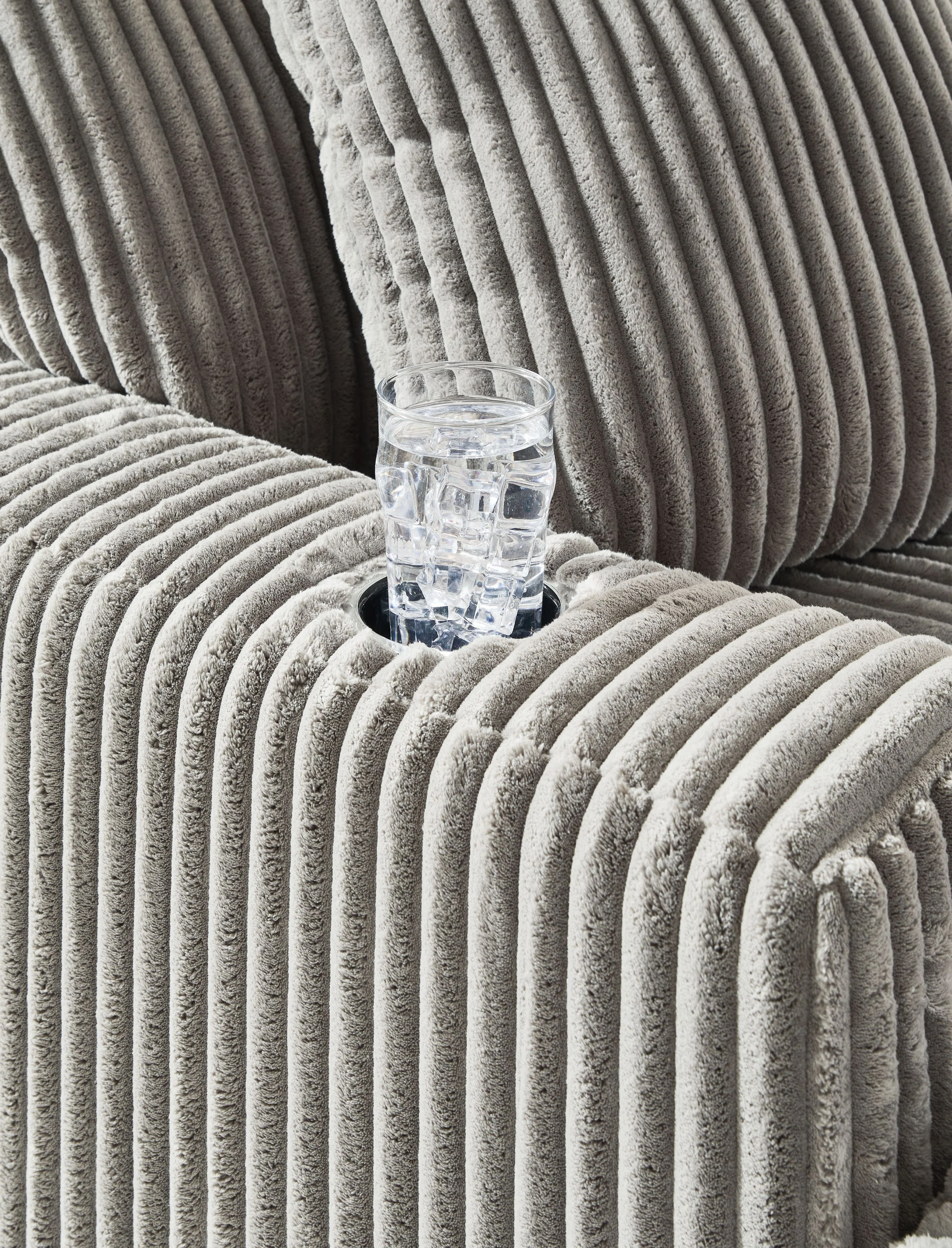 Lindyn - Chaise - Image 4