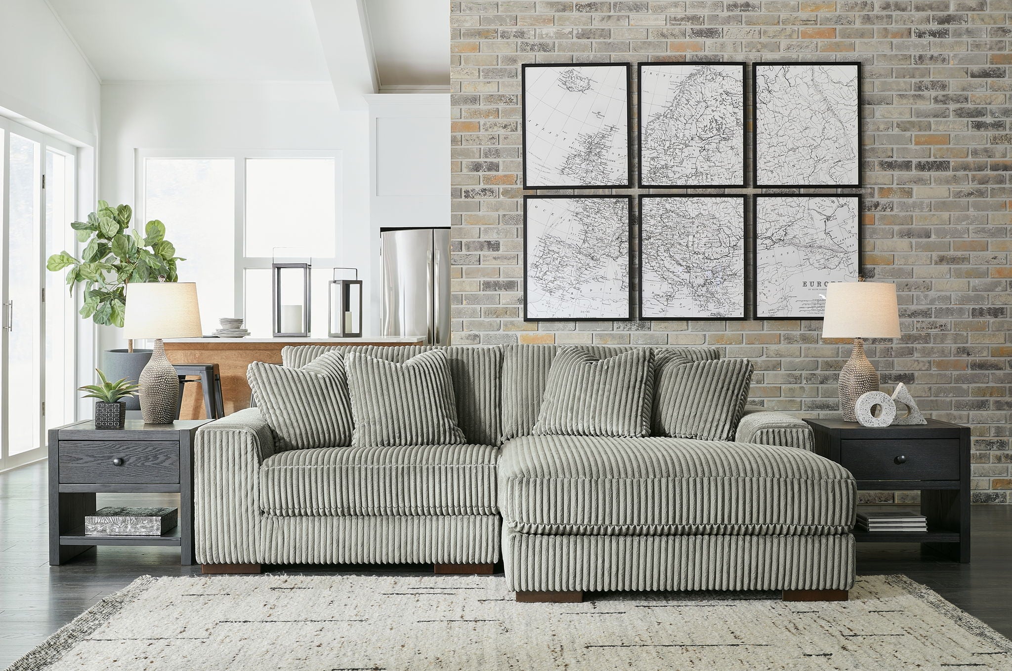 Lindyn - Sectional - Image 19