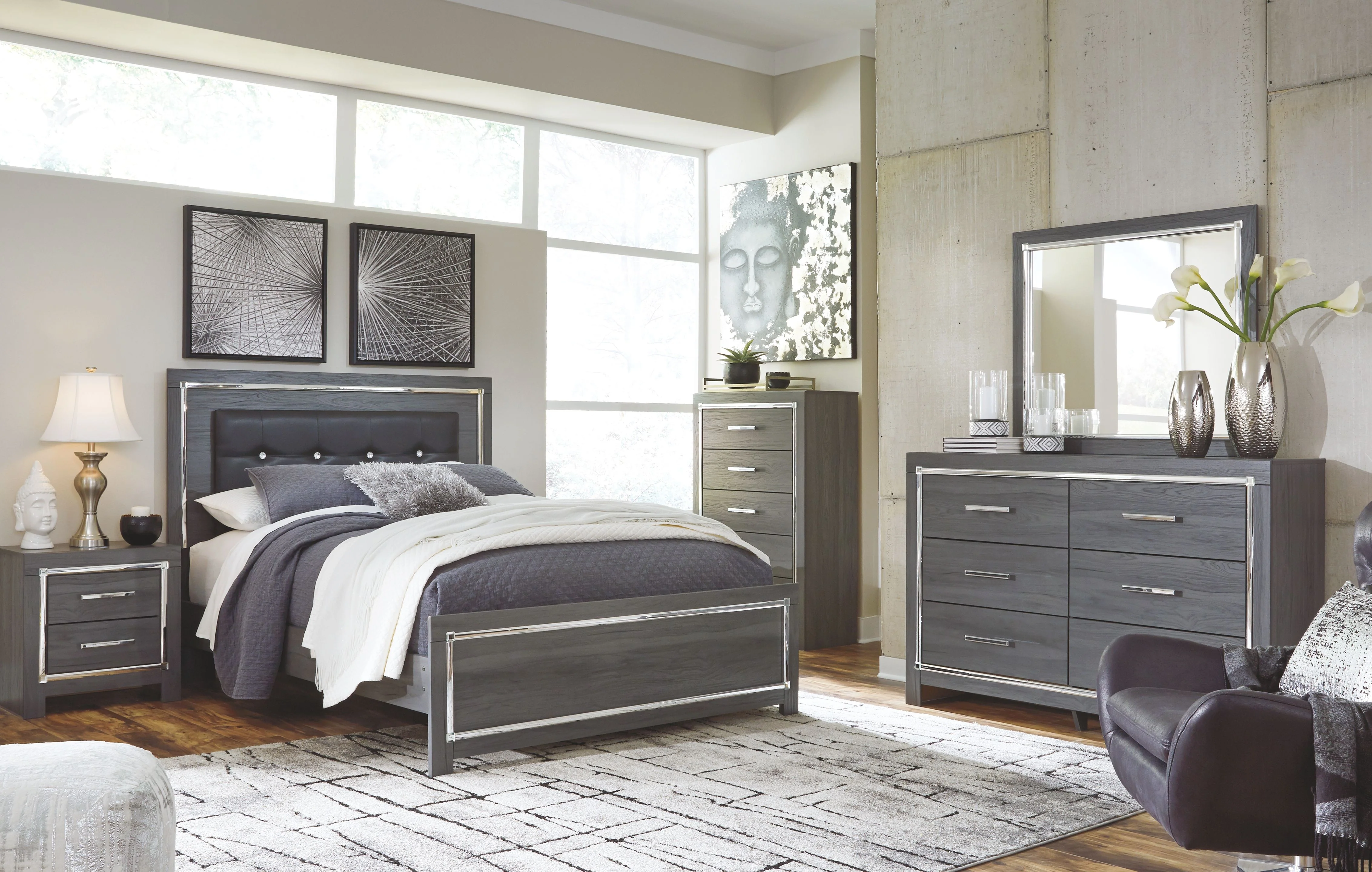Lodanna - Dresser - Image 10