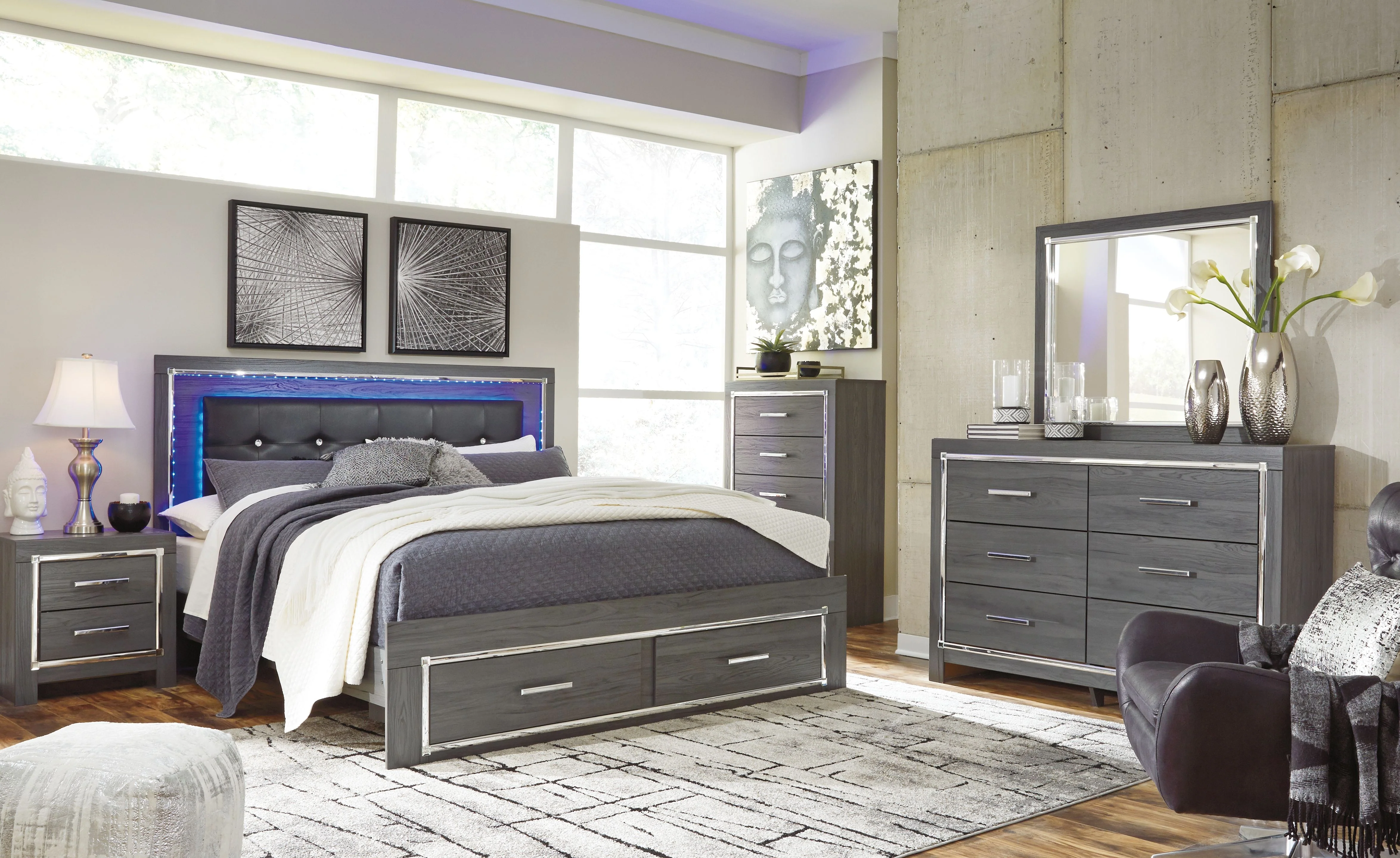 Lodanna - Dresser - Image 11