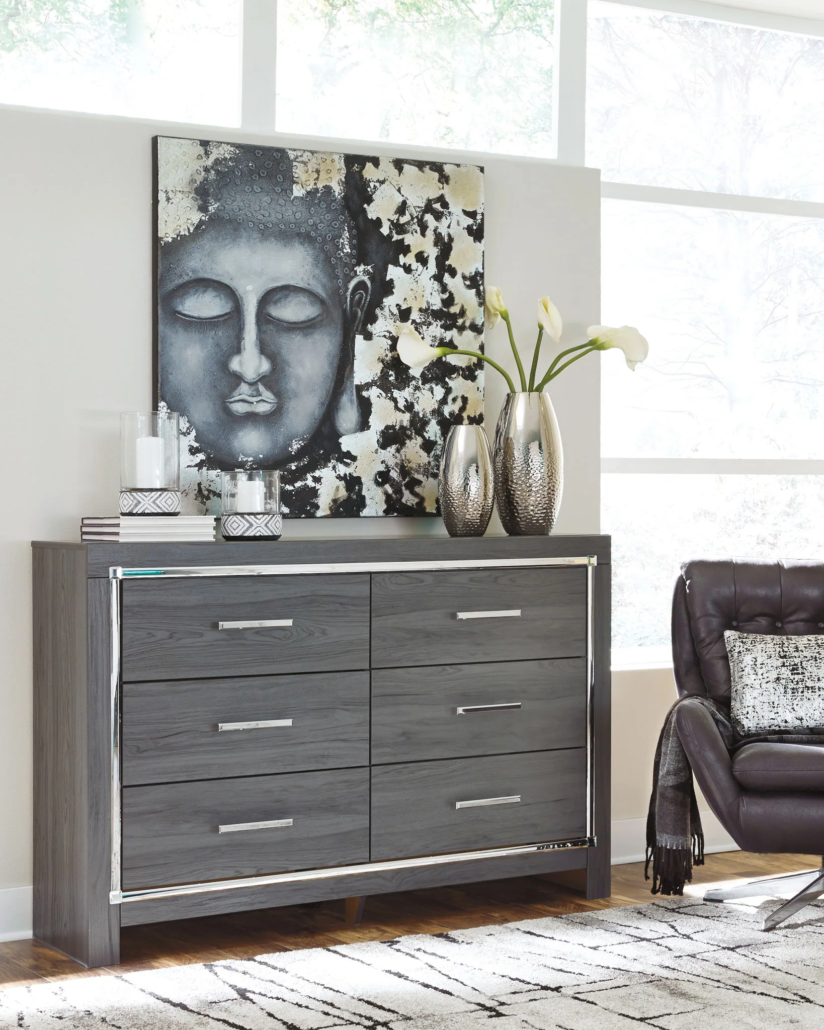 Lodanna - Dresser - Image 14