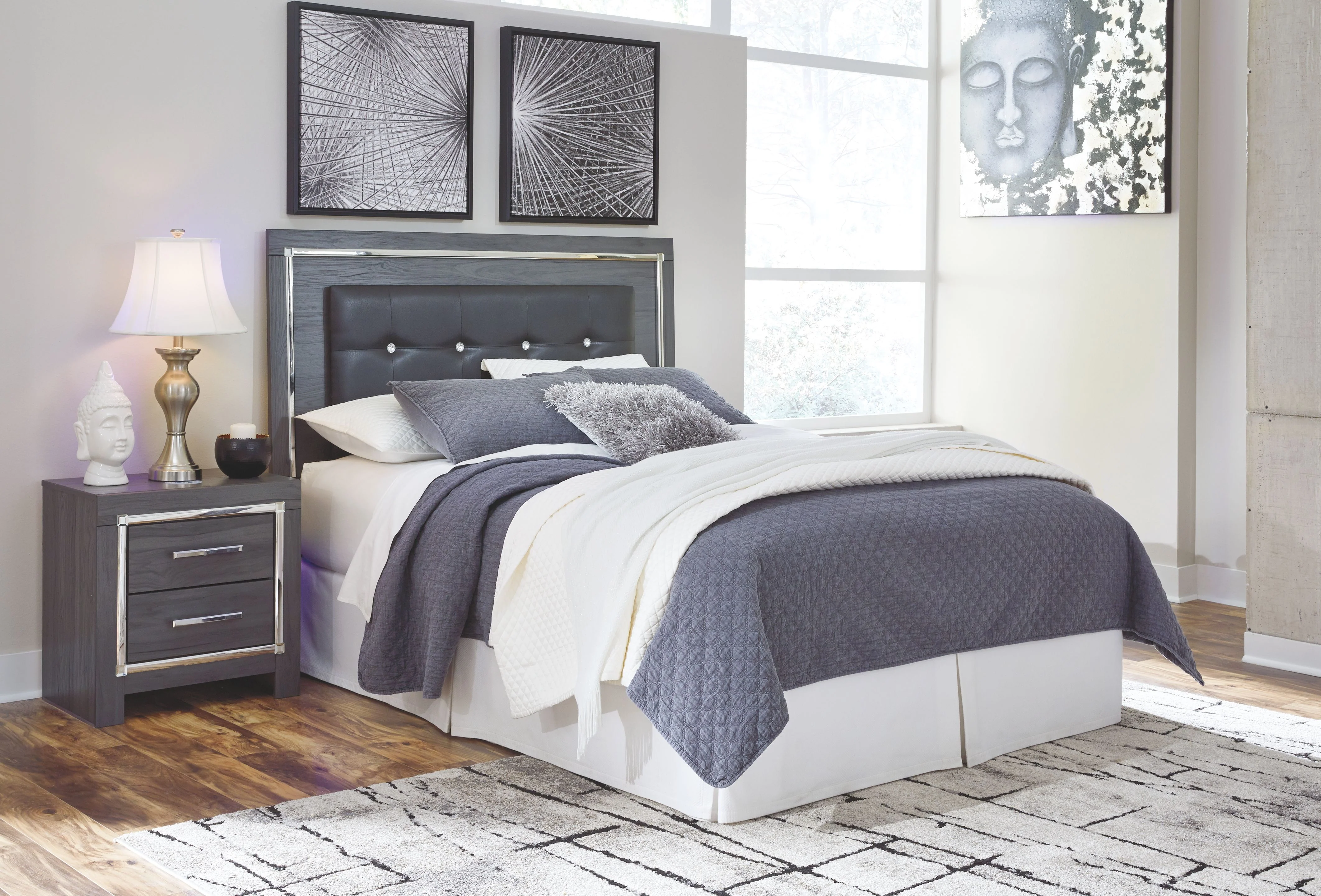 Lodanna - Upholstered Panel Bedroom Set - Image 10