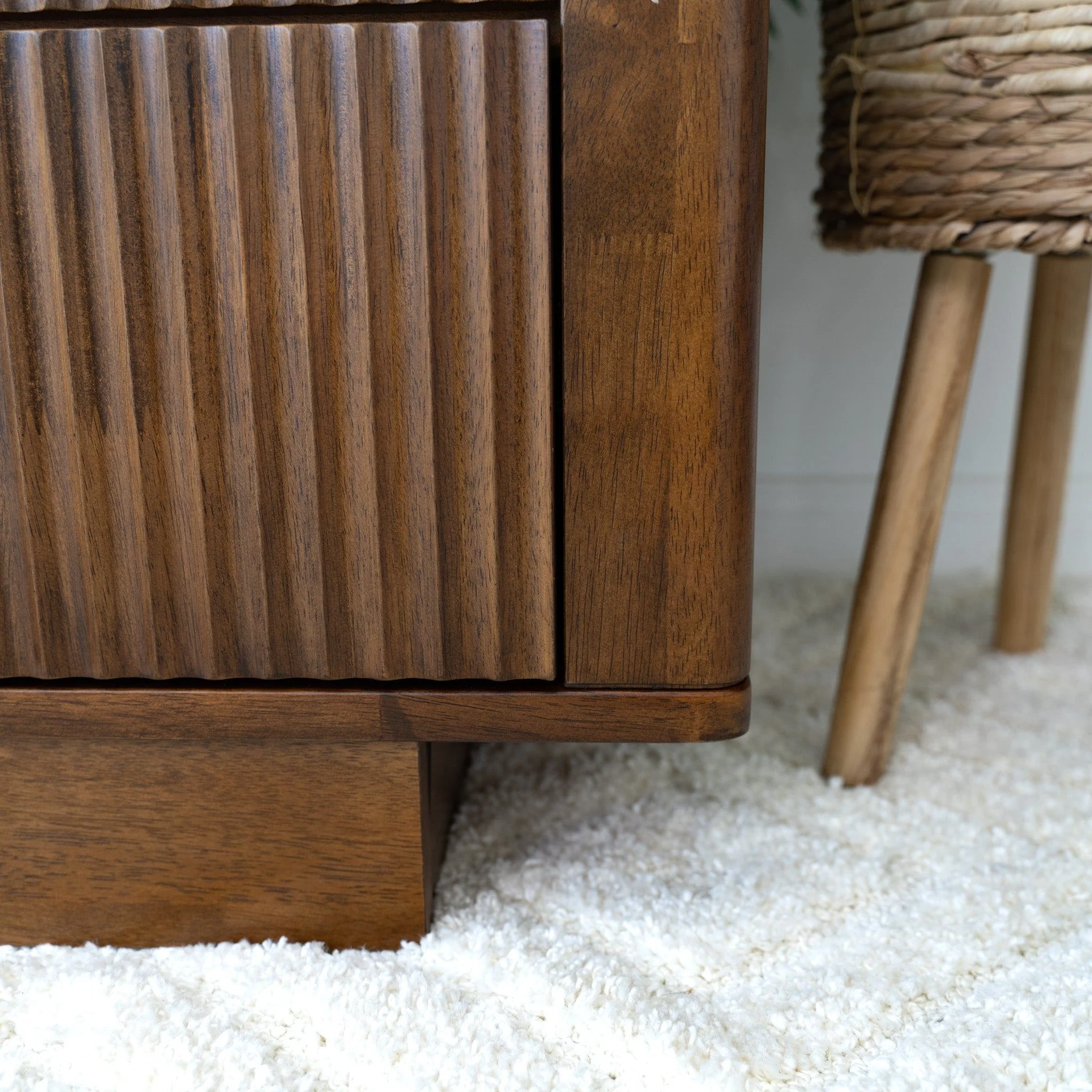 Lola - Dresser With 6 Drawers - Dark Brown - Image 13