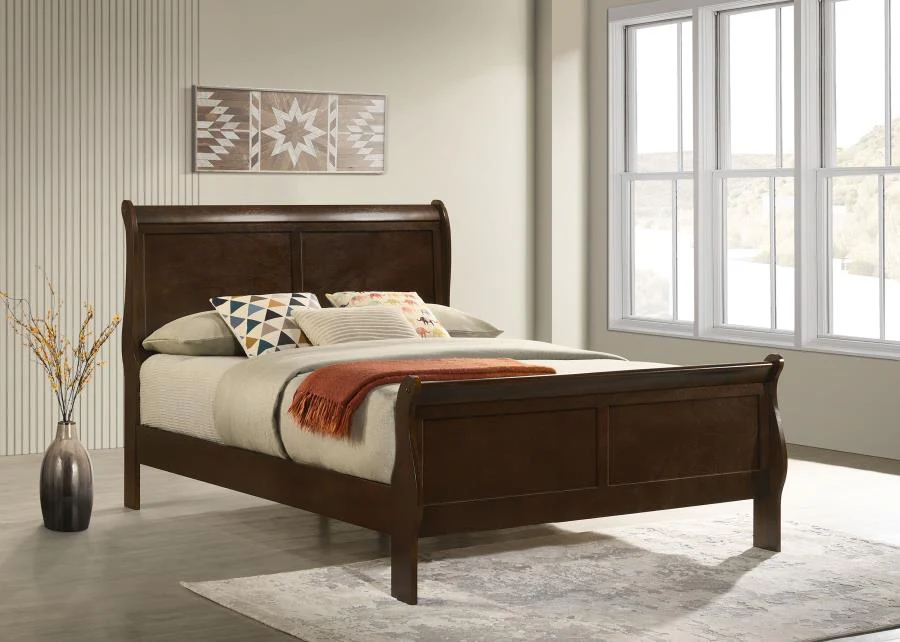 Louis Philippe - Panel Sleigh Bed - Image 6