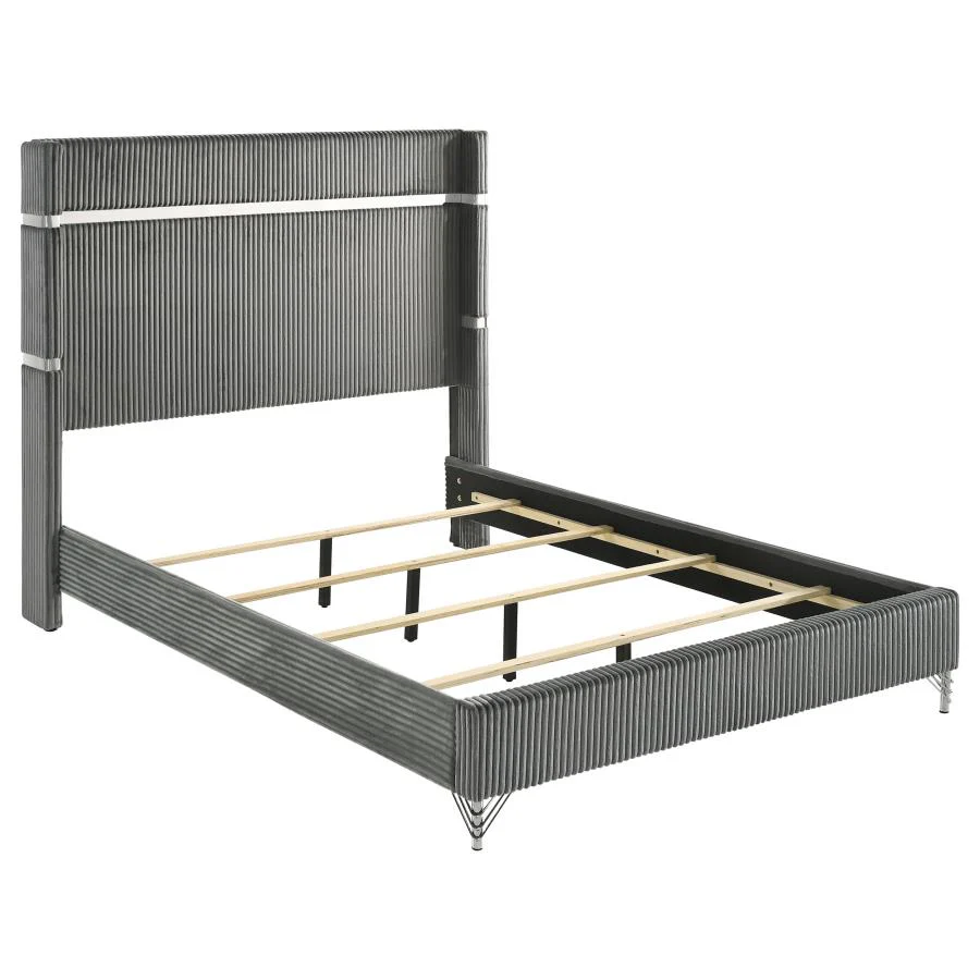 Lucia - Bedroom Set With Upholstered Wingback Panel Bed - Image 24