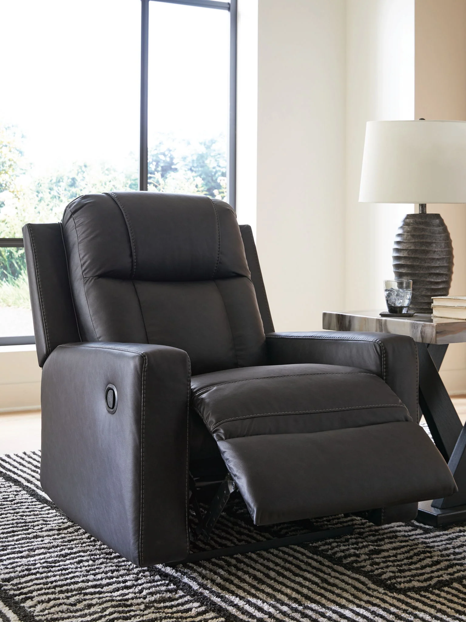 Mackmenville - Zero Wall Recliner - Image 6