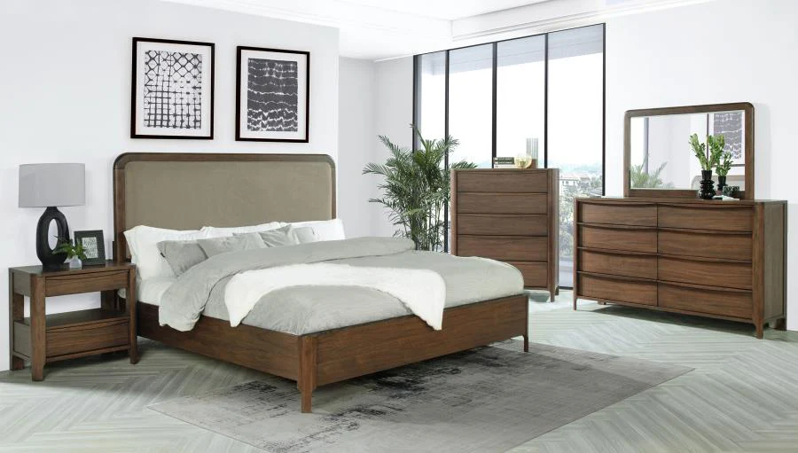 Maderia - 8-Drawer Dresser - Image 26