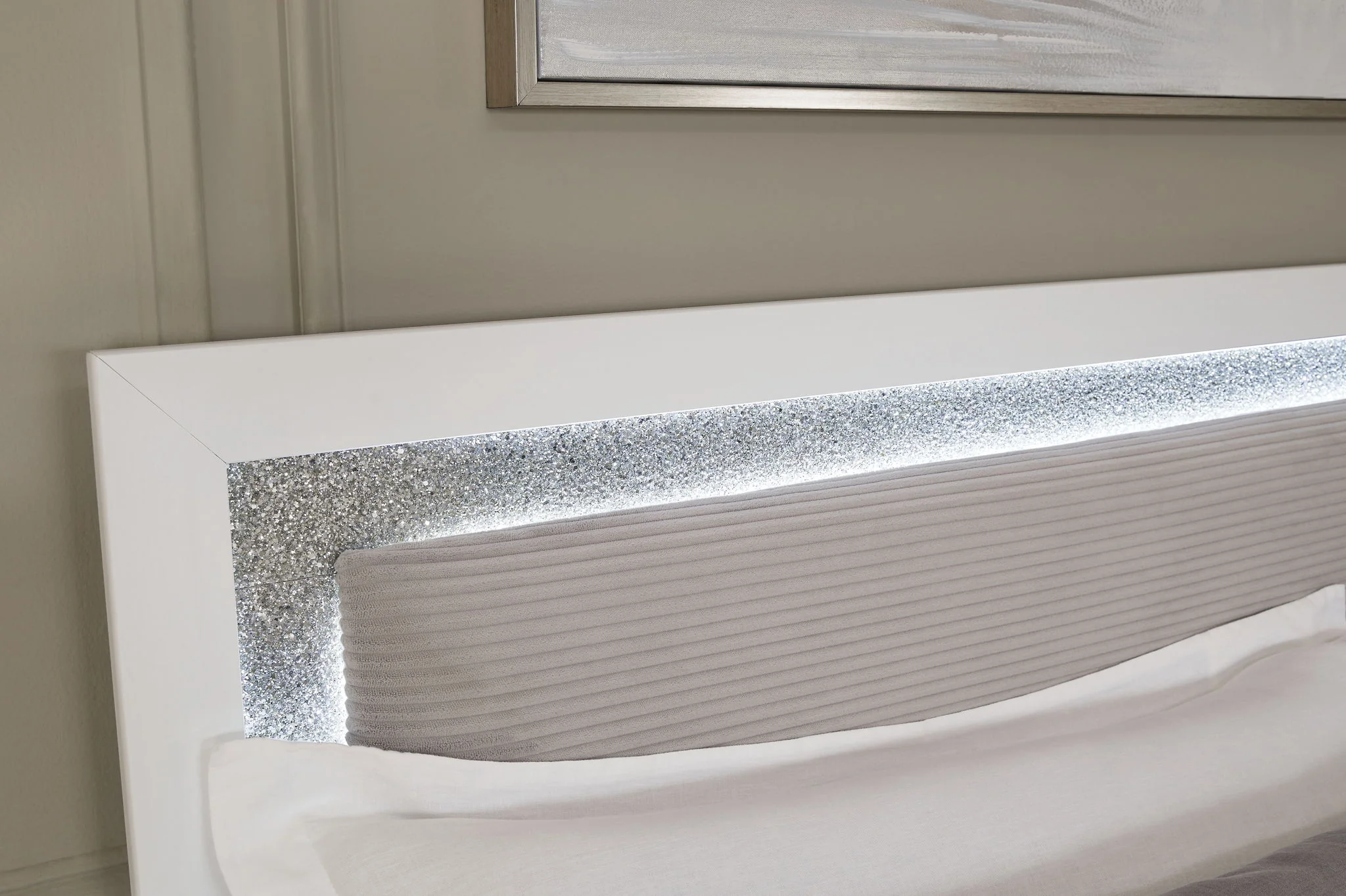 Maeling - Upholstered Panel Headboard - Image 7