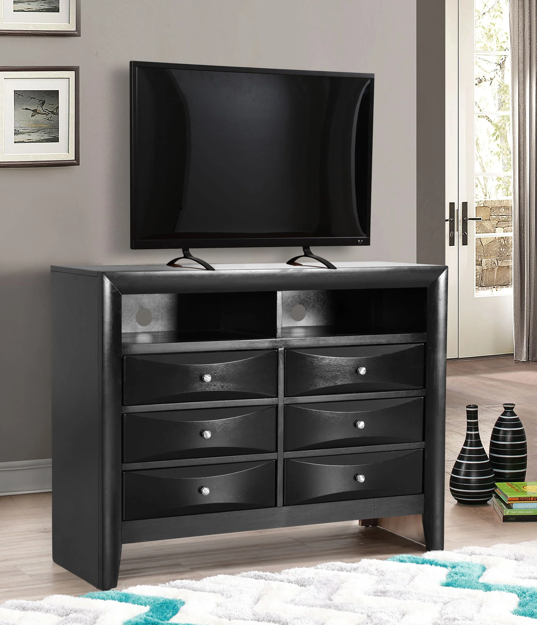 Marilla - Media Chest - Image 2