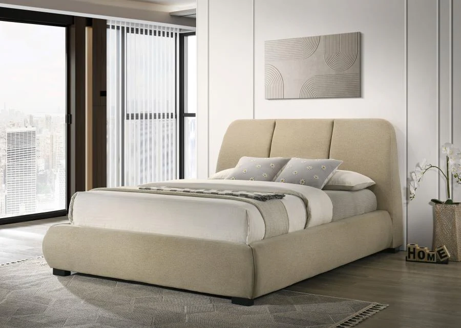 Mokena - Upholstered Platform Bed - Image 12