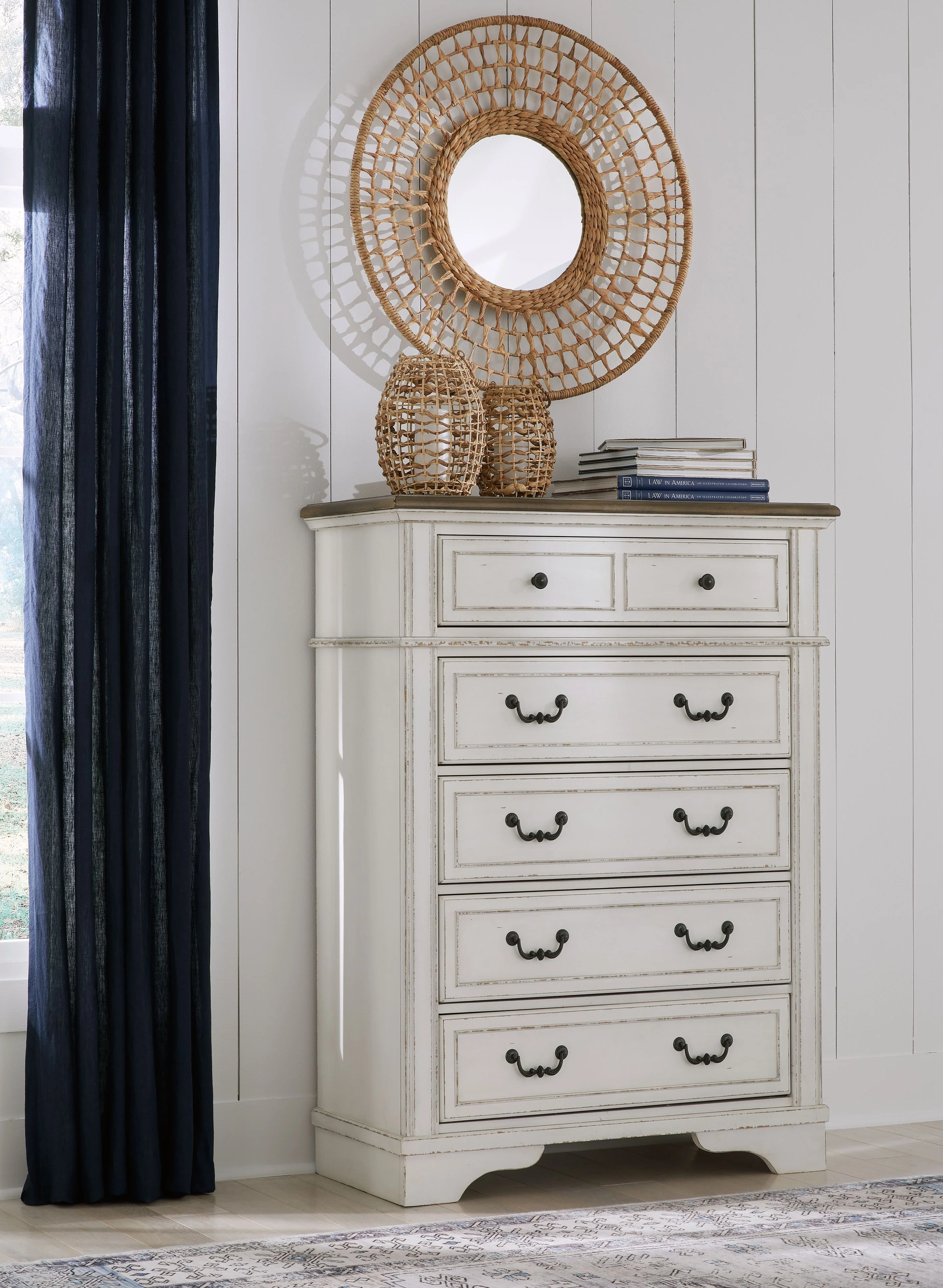 Blendon - Five Drawer Chest - Two-tone - Image 3