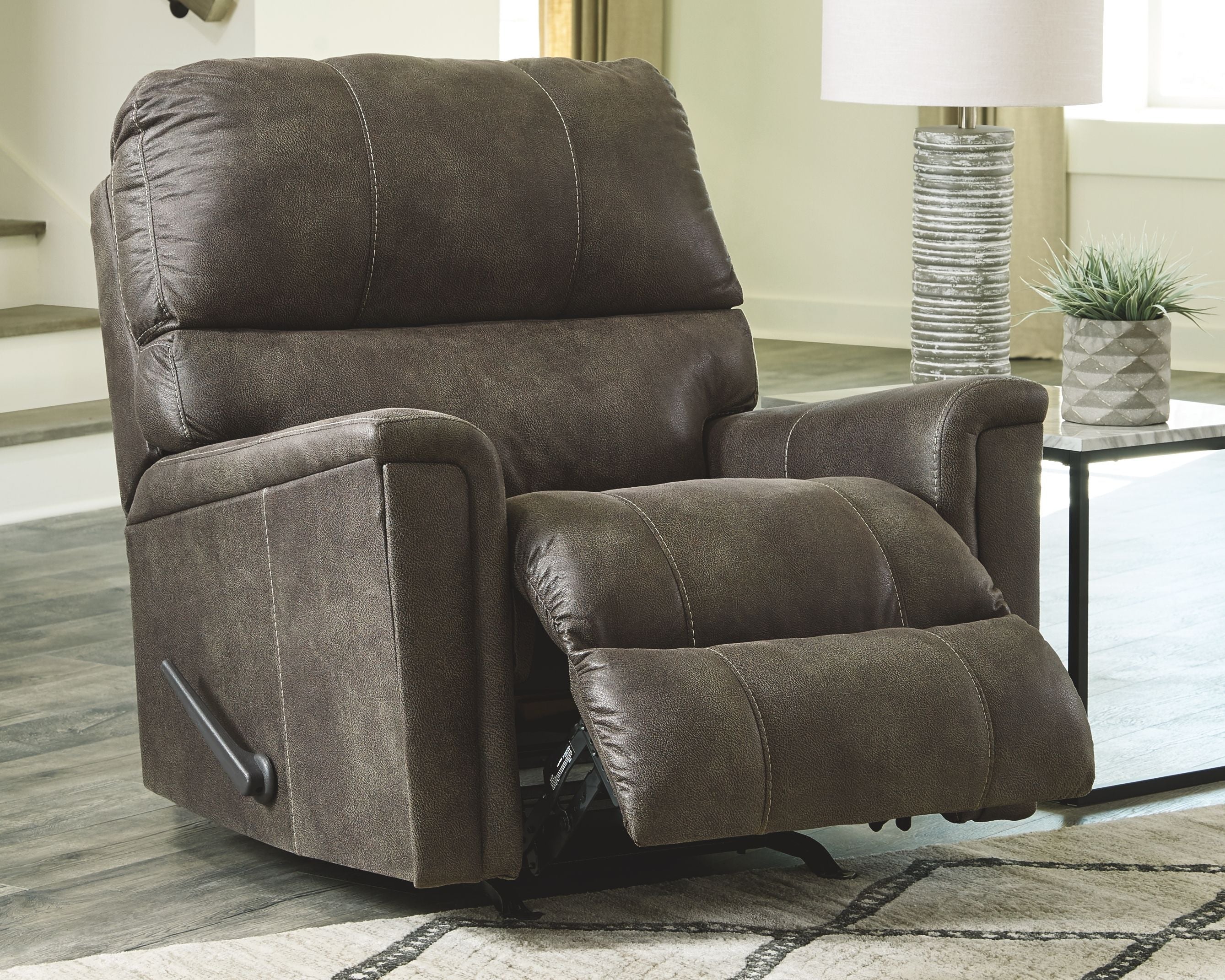 Navi - Living Room Set - Image 4