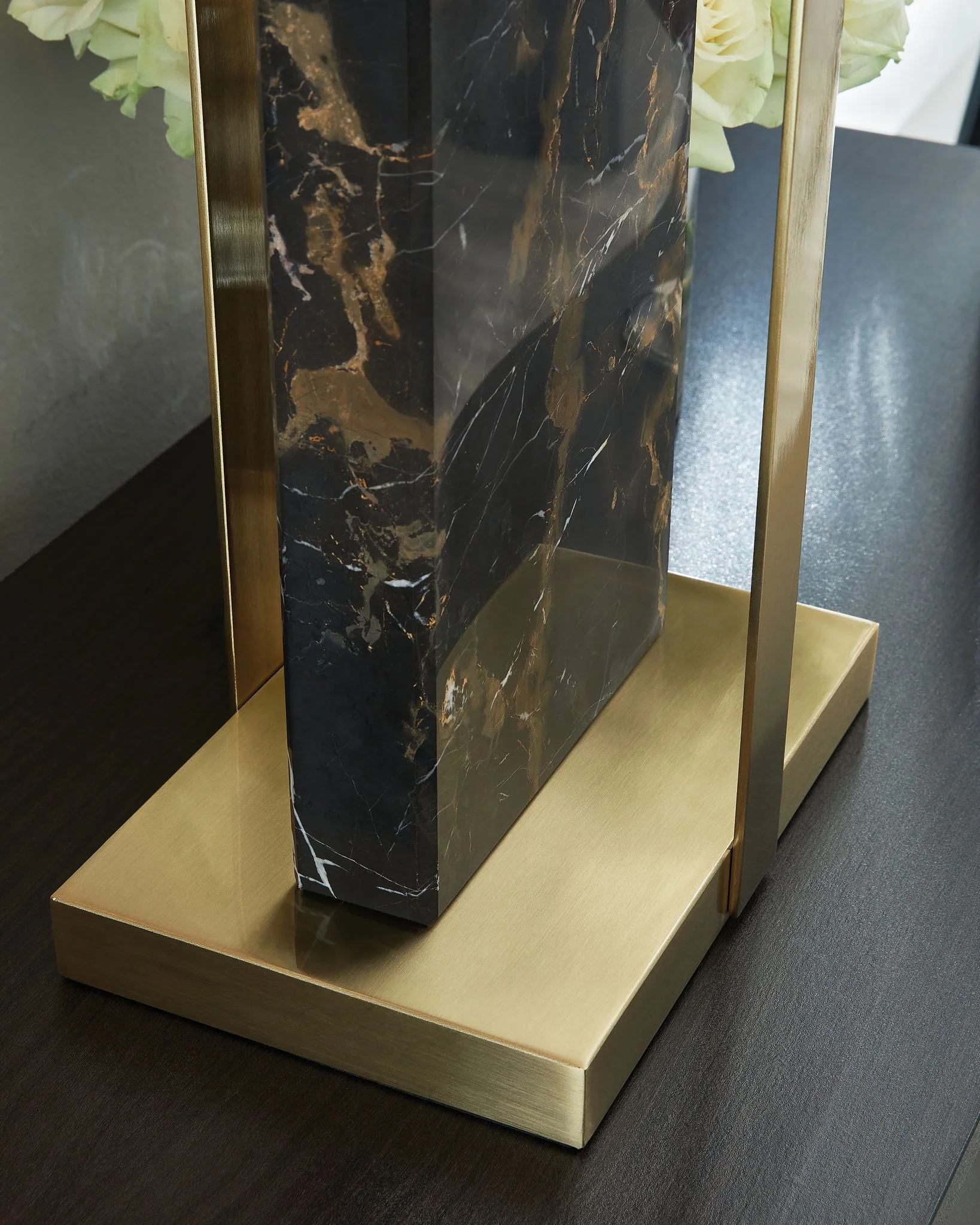 Neonish - Marble Table Lamp - Black / Gold Finish - Image 5