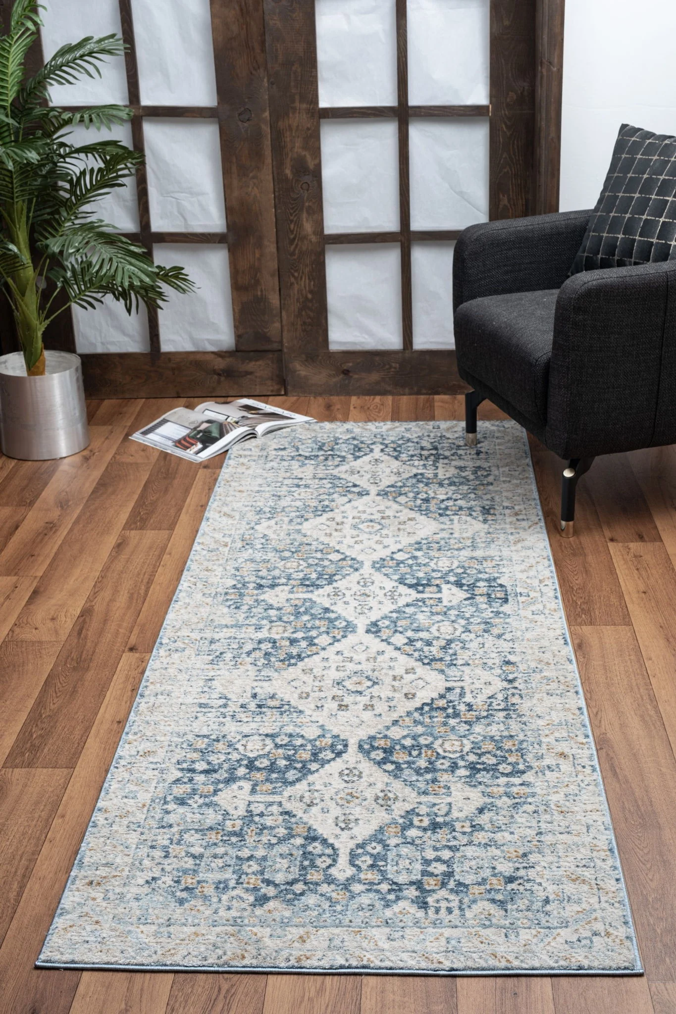 Noble - 5'3" X 7'3" Area Rug - Blue, Polyester - Image 2