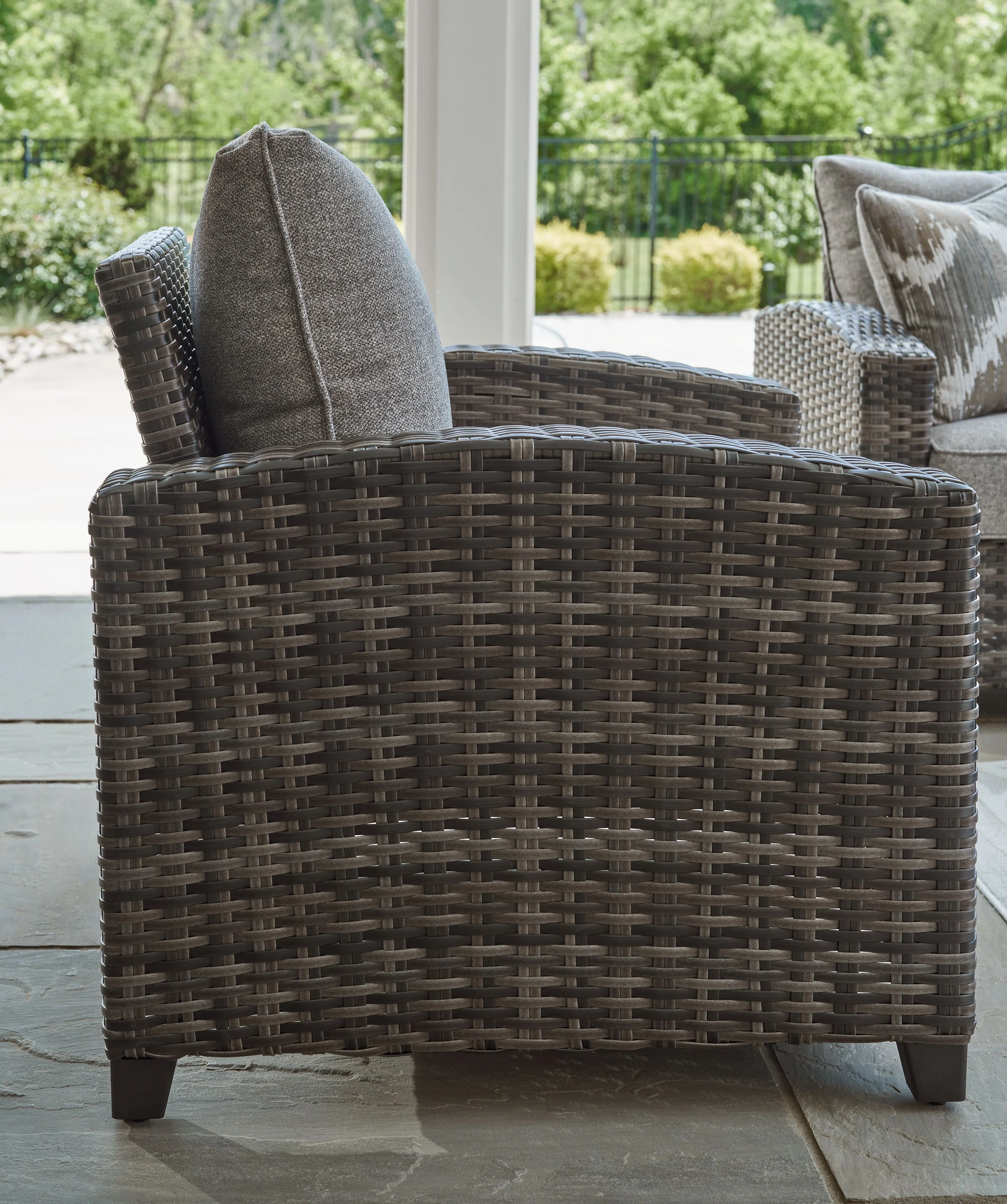 Oasis Court - Sofa, Chairs, Table Set (Set of 4) - Gray - Image 8