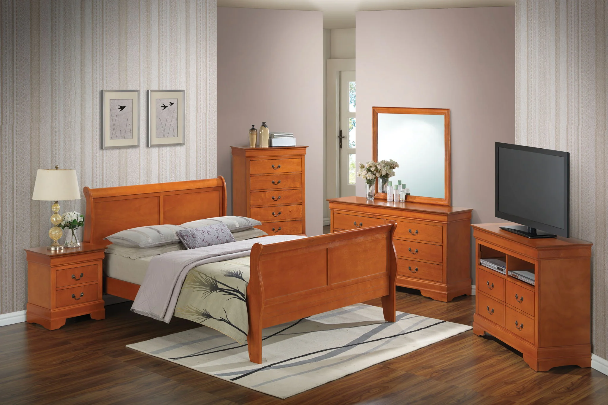 Panel Sleigh Bed - Image 22