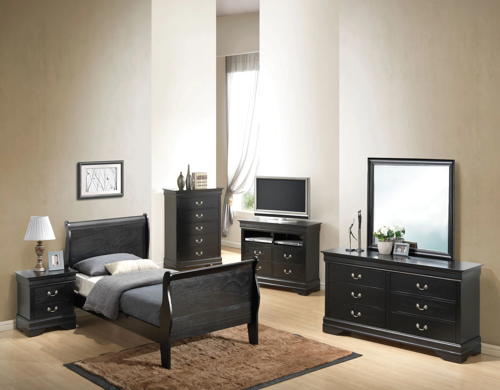 Panel Sleigh Bed - Image 37