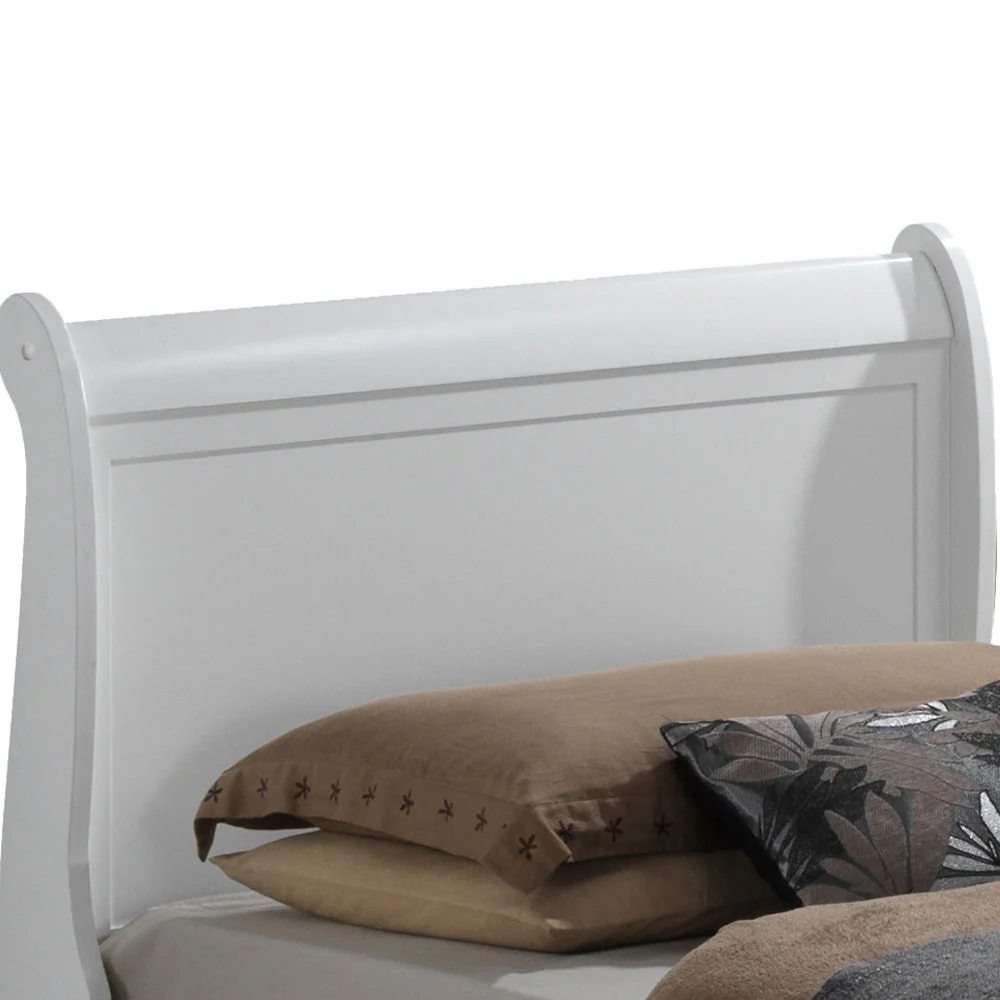 Panel Sleigh Bed - Image 43