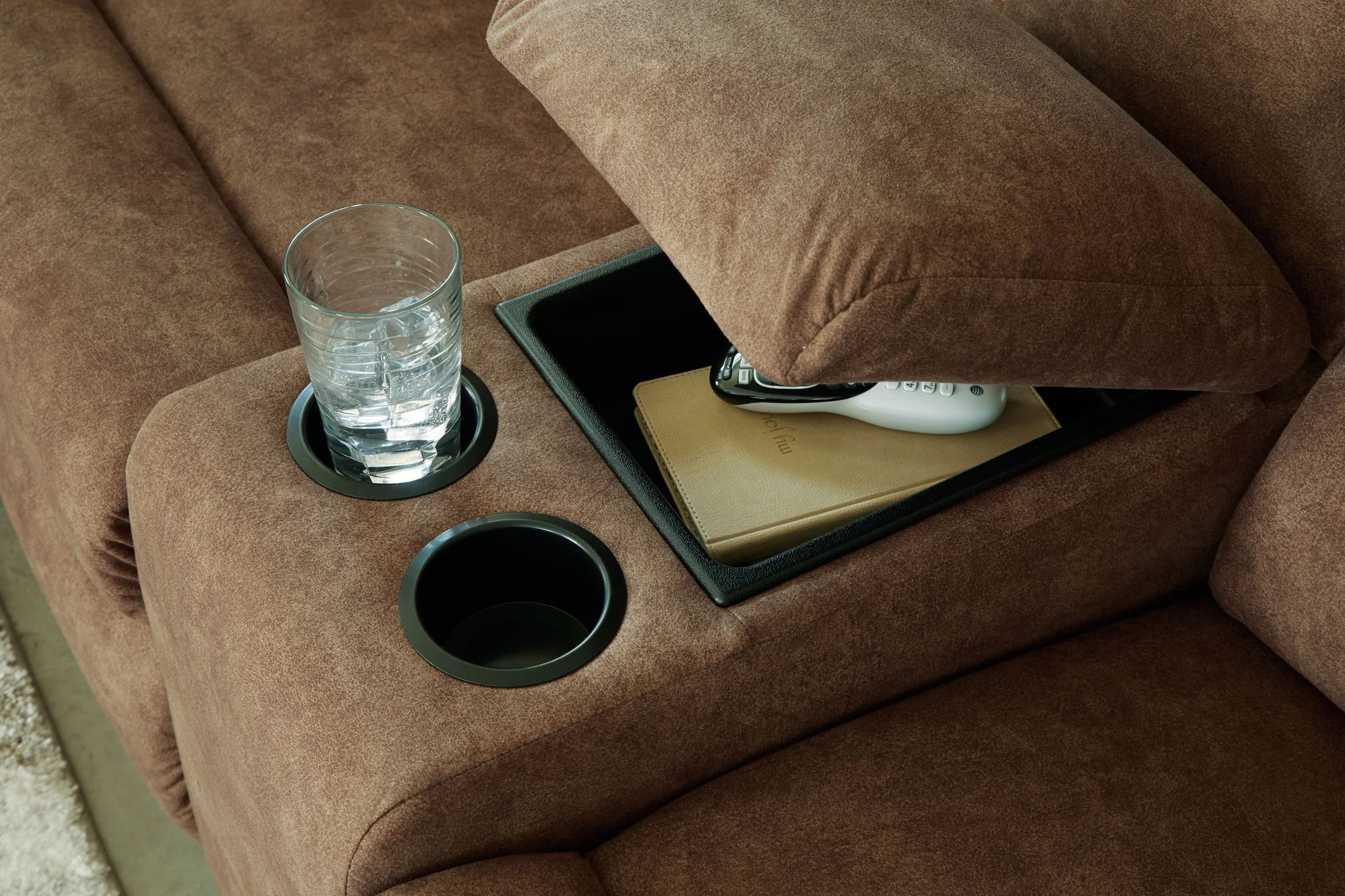 Partymate - Reclining Living Room Set - Image 10