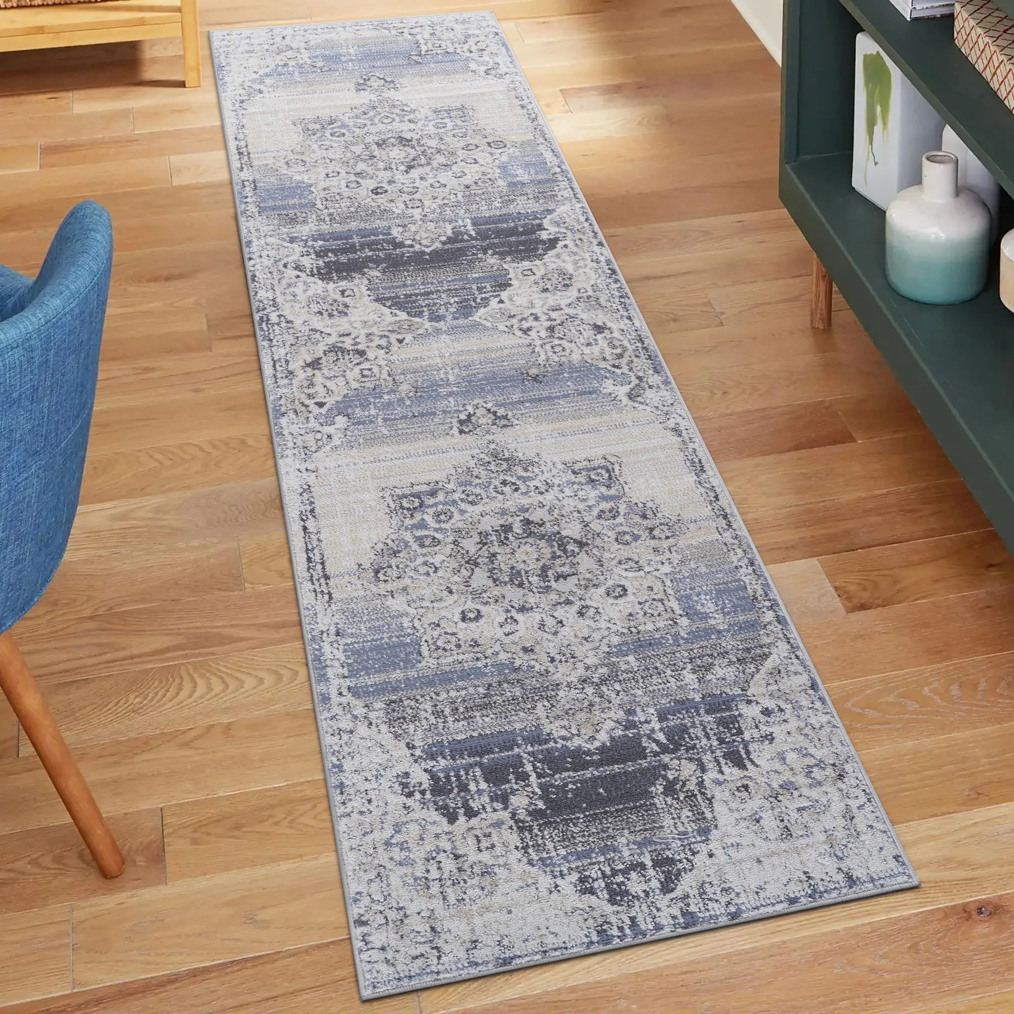 Payas - Medallion Area Rug - Image 3