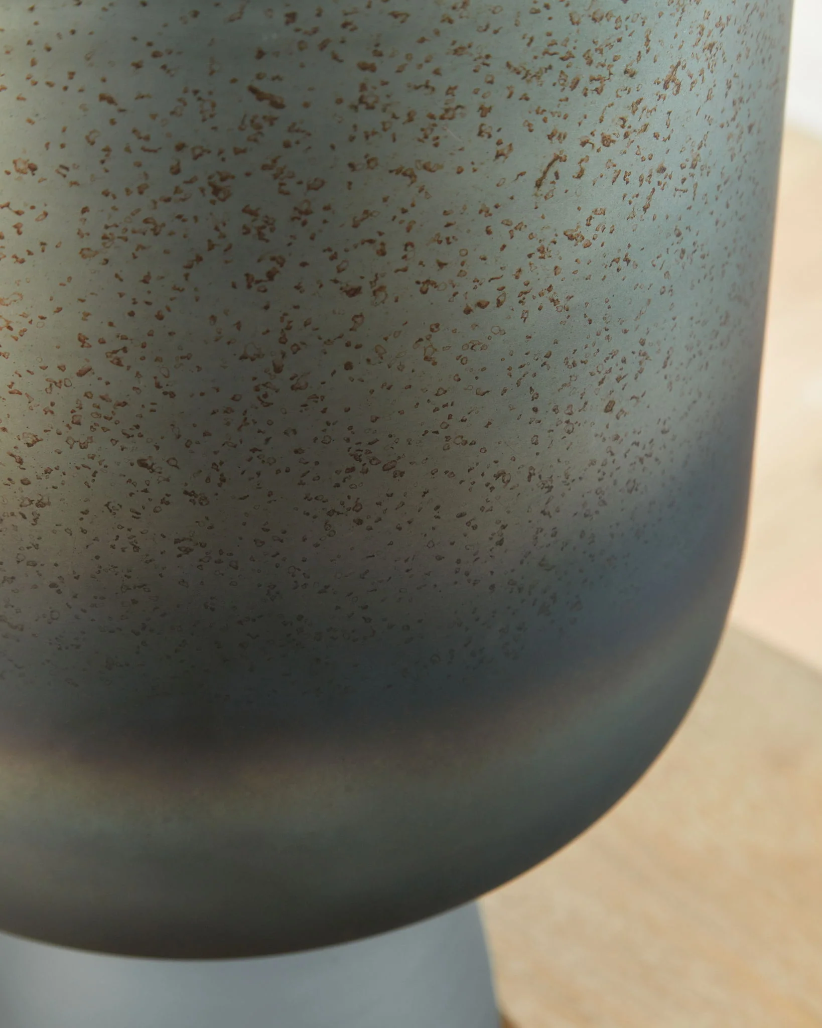 Pennmore - Vase - Image 10