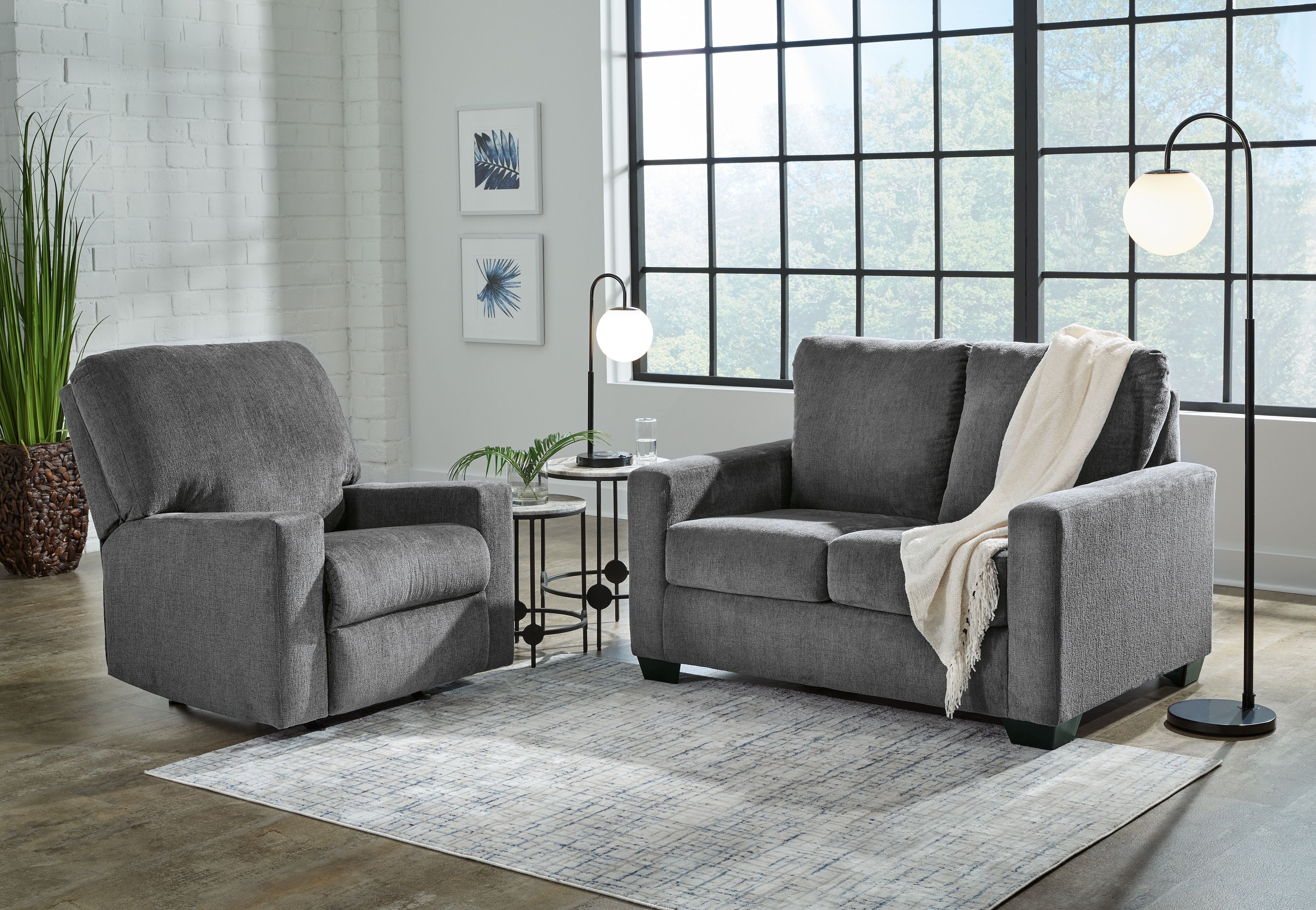 Rannis - Living Room Set - Image 2