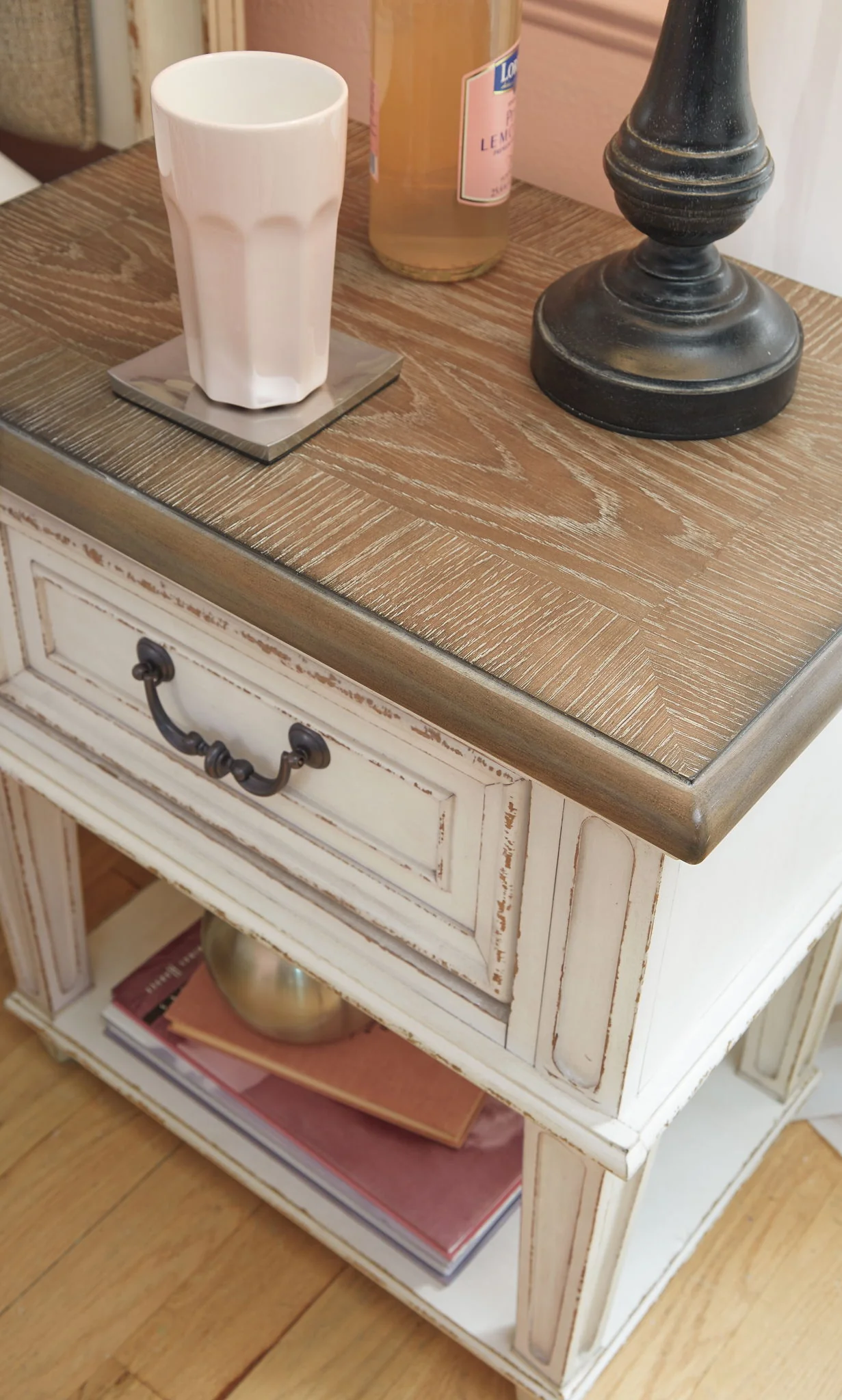 Realyn - Night Stand - Image 2